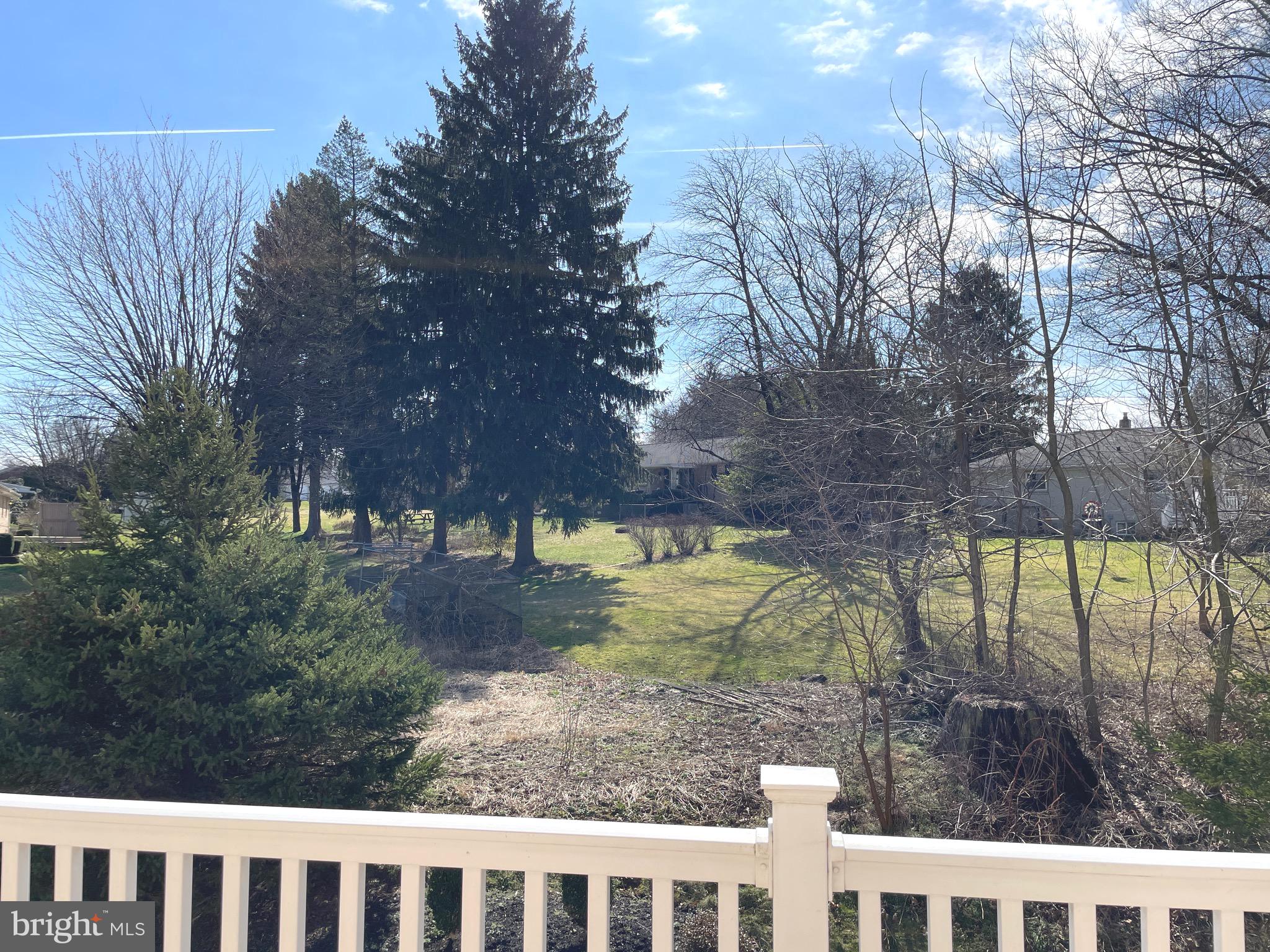 CHAMBERS HILL COMMONS - Residential Lease