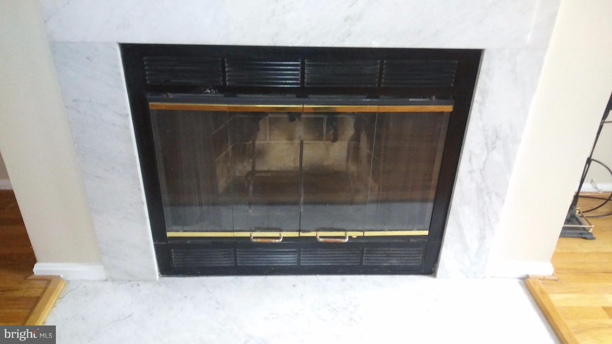 FEDERAL HILL HISTORIC DISTRICT - Residential Lease