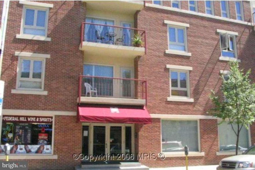 CONVENIENT 1 BEDROOM APARTMENT. APARTMENT LOCATED IN HENRIETTA SQUARE.  ENJOY ALL MODERN CONVENIENCES INCLUDING GARAGE PARKING, MODERN FLOORPLAN W/WALK IN CLOSET, FIREPLACE, A FULL APPLIANCE PACKAGE, AND BALCONY.  CONVENIENT TO DOWNTOWN, HARBOR AND AREA ATTRACTIONS.  .