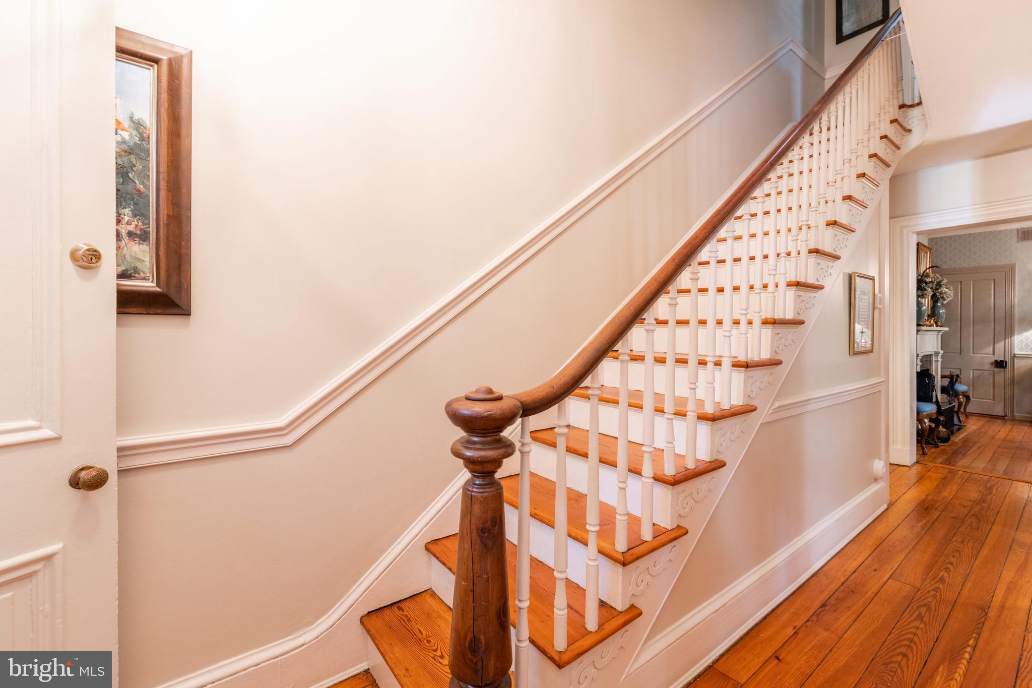 OLD TOWN ALEXANDRIA - Residential