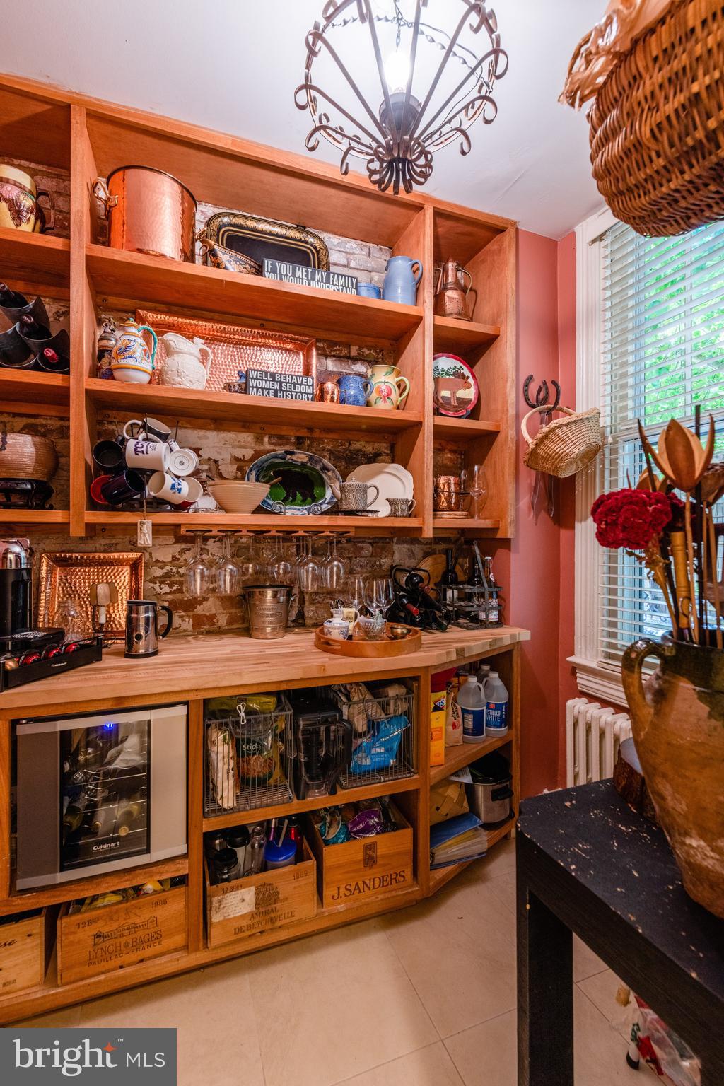 OLD TOWN ALEXANDRIA - Residential