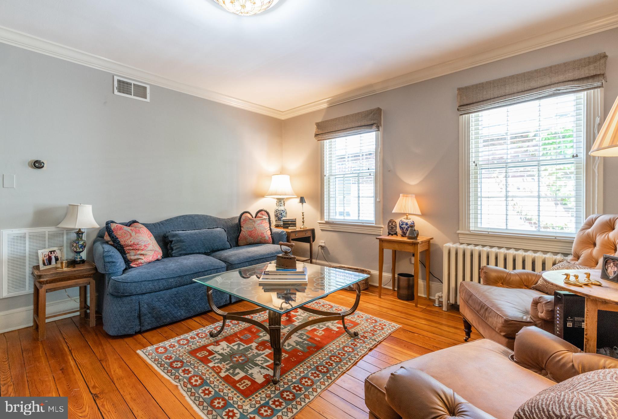 OLD TOWN ALEXANDRIA - Residential