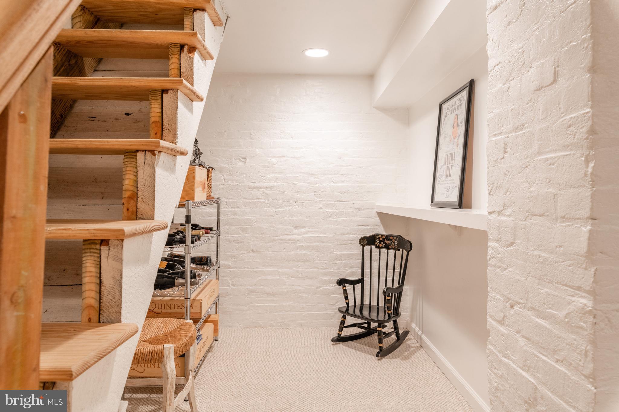 OLD TOWN ALEXANDRIA - Residential