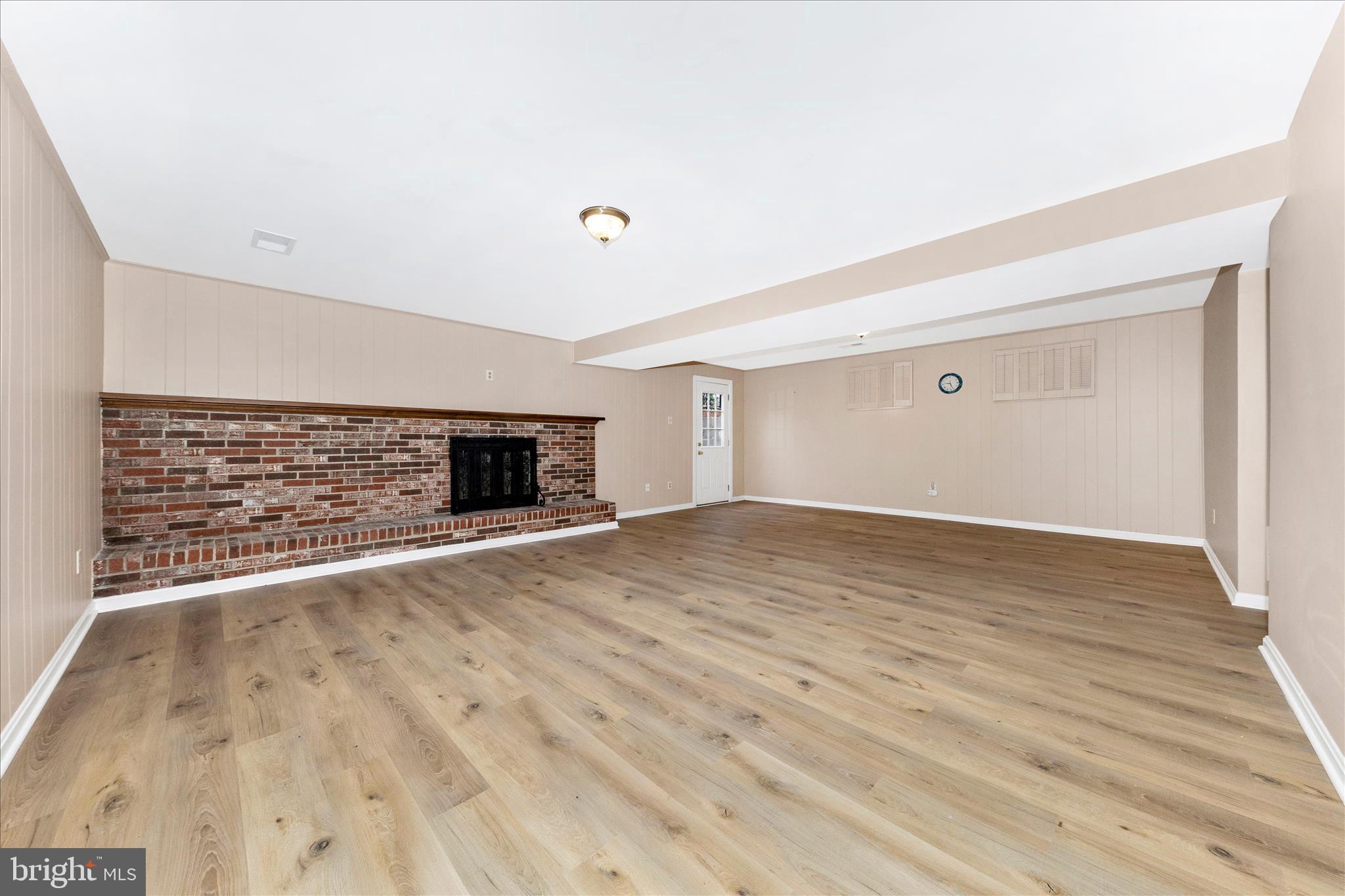 WEST RIDING - Residential