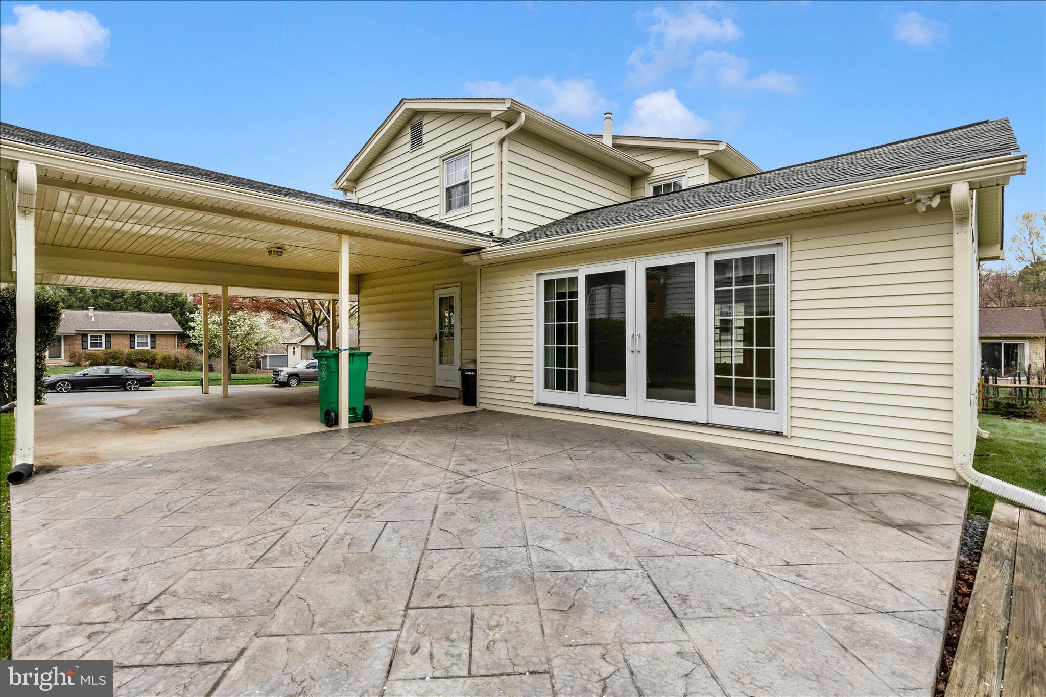 WEST RIDING - Residential