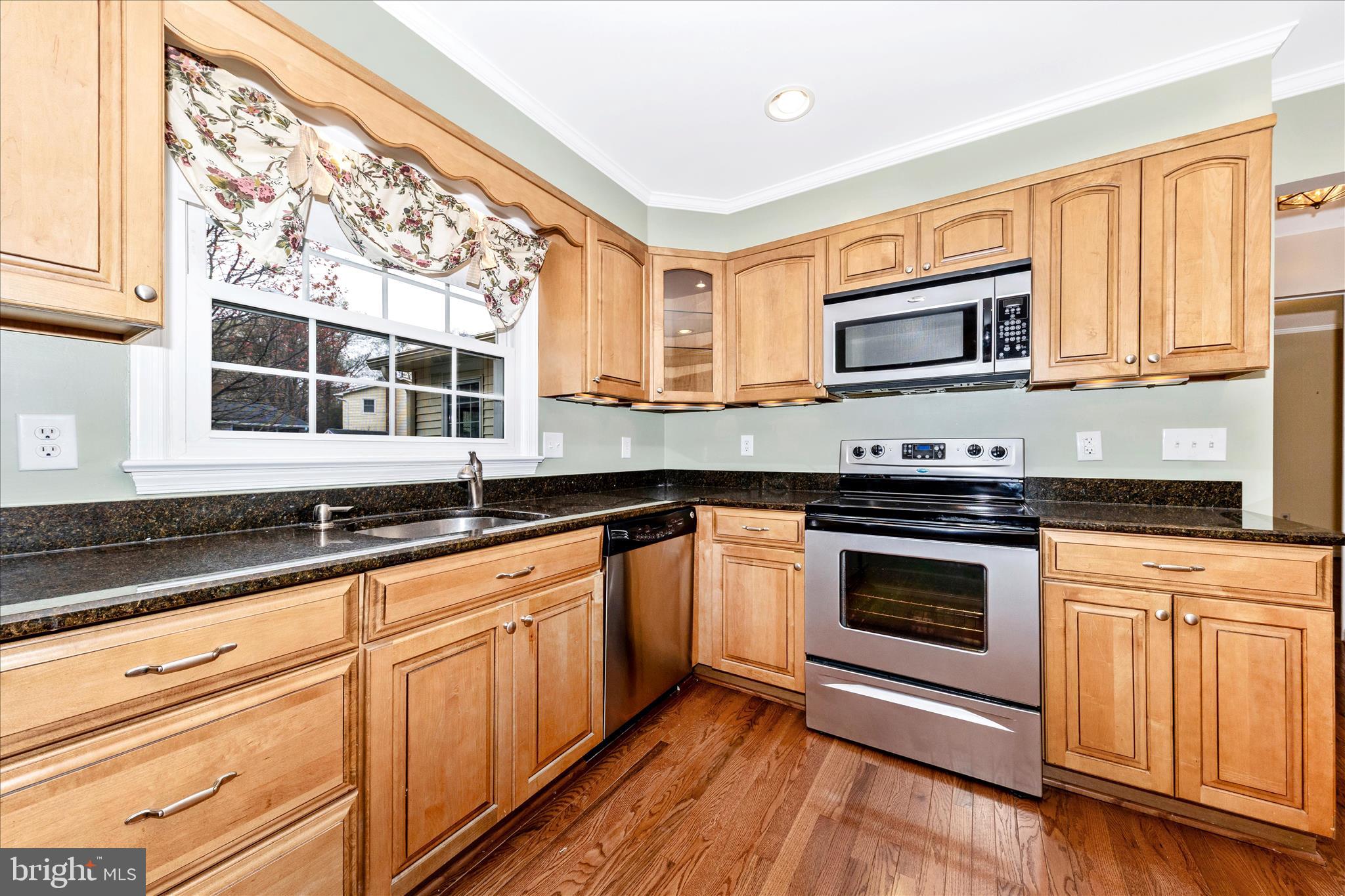 WEST RIDING - Residential