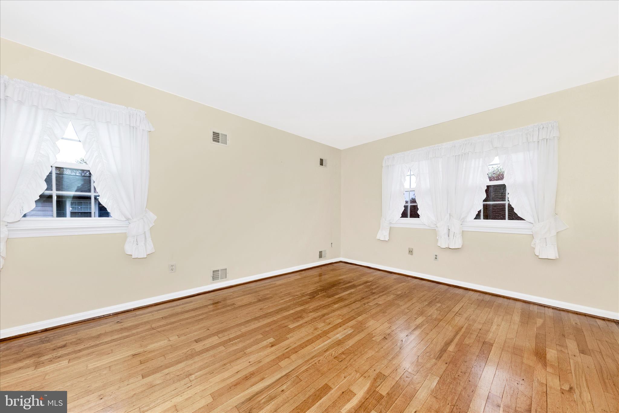 WEST RIDING - Residential