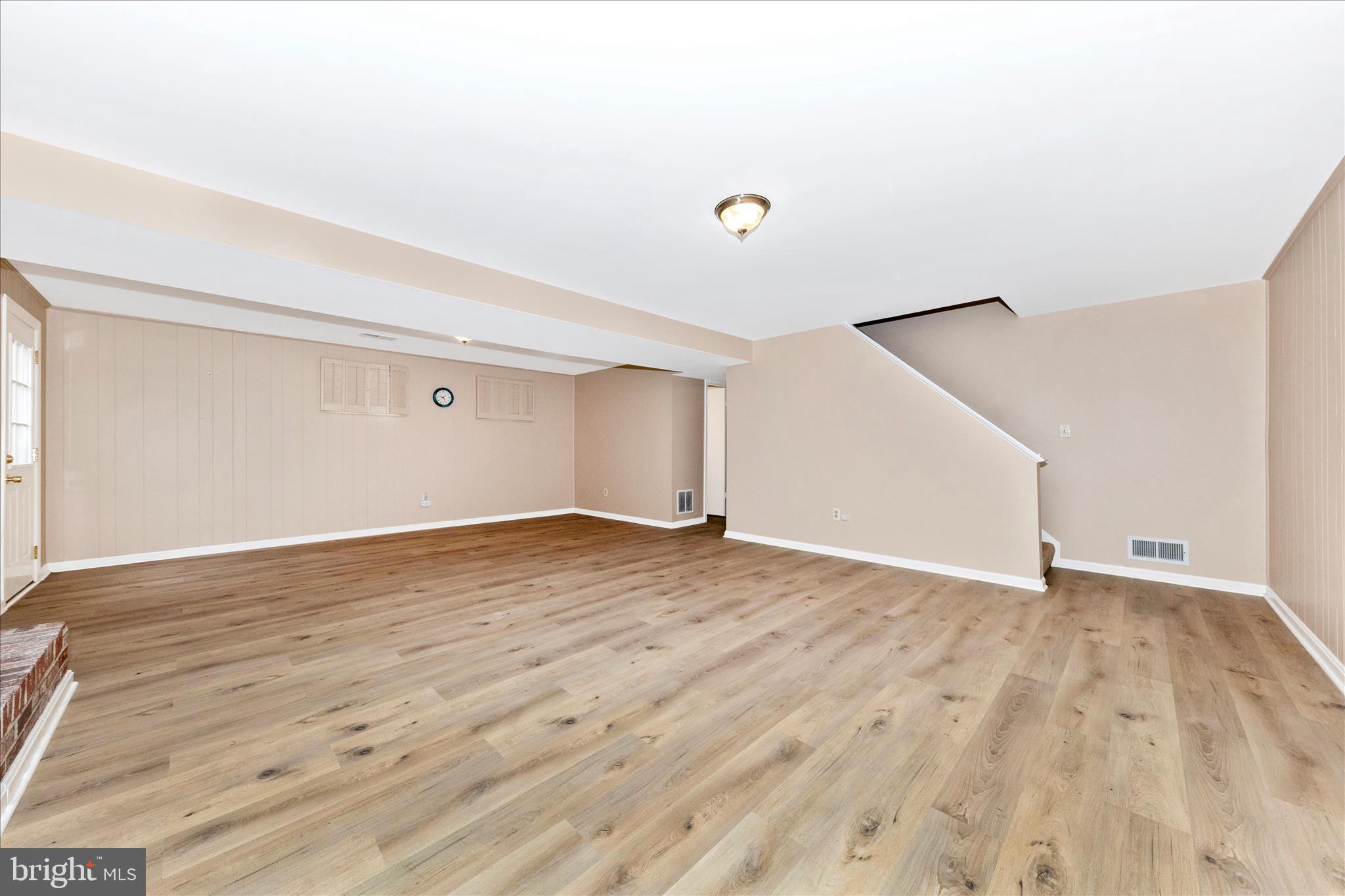 WEST RIDING - Residential