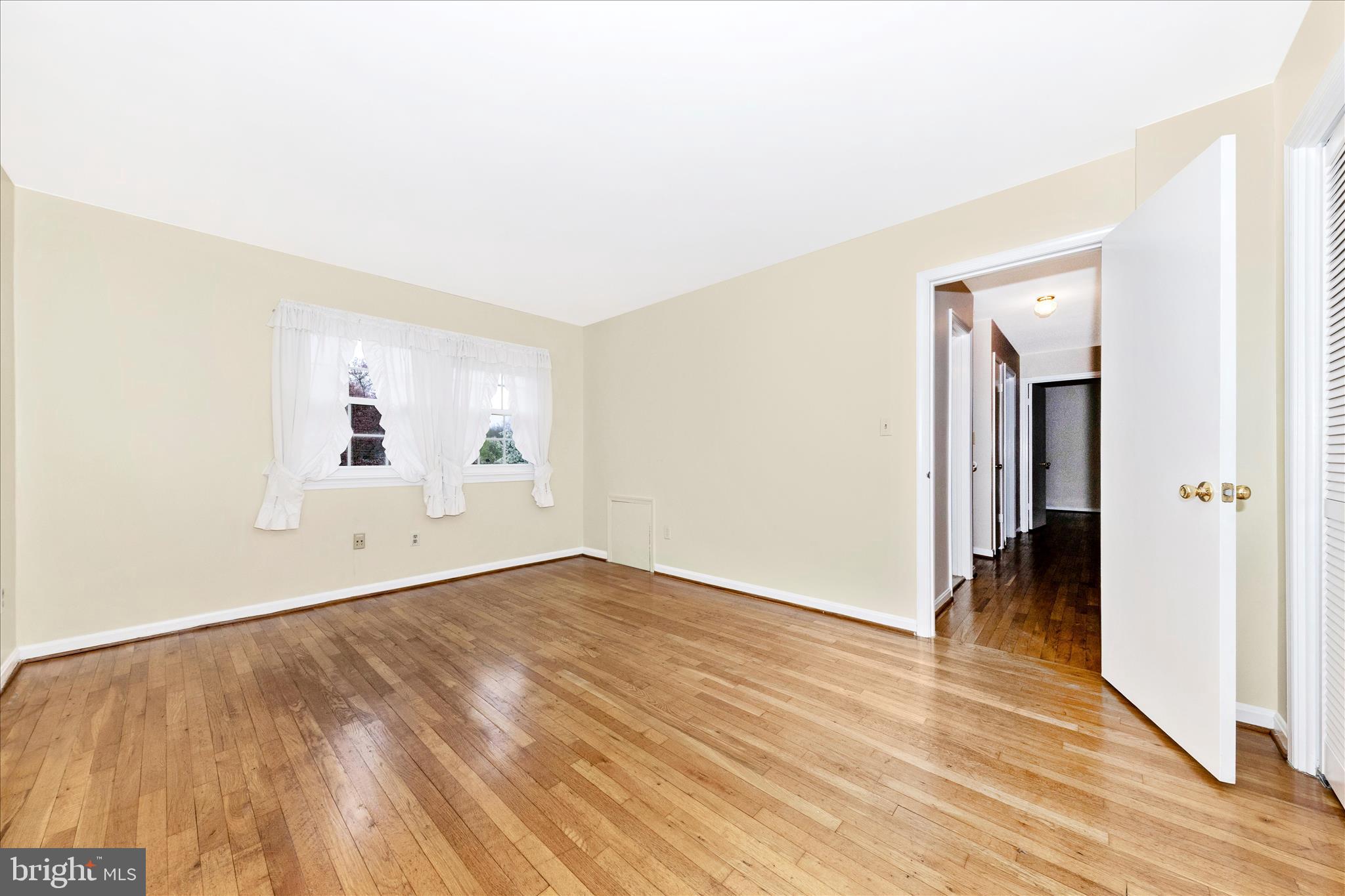 WEST RIDING - Residential