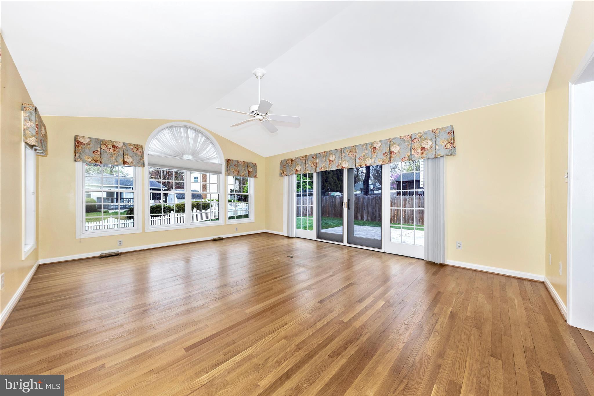 WEST RIDING - Residential