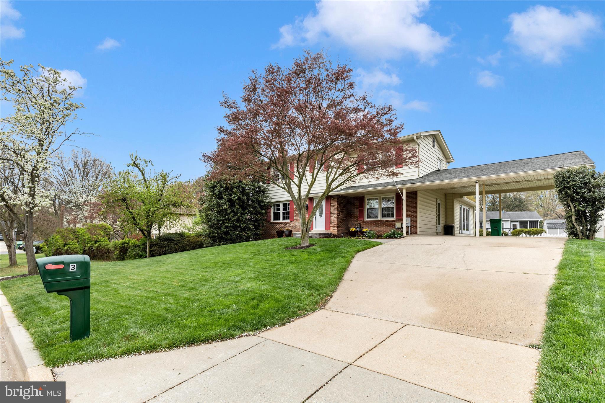 WEST RIDING - Residential