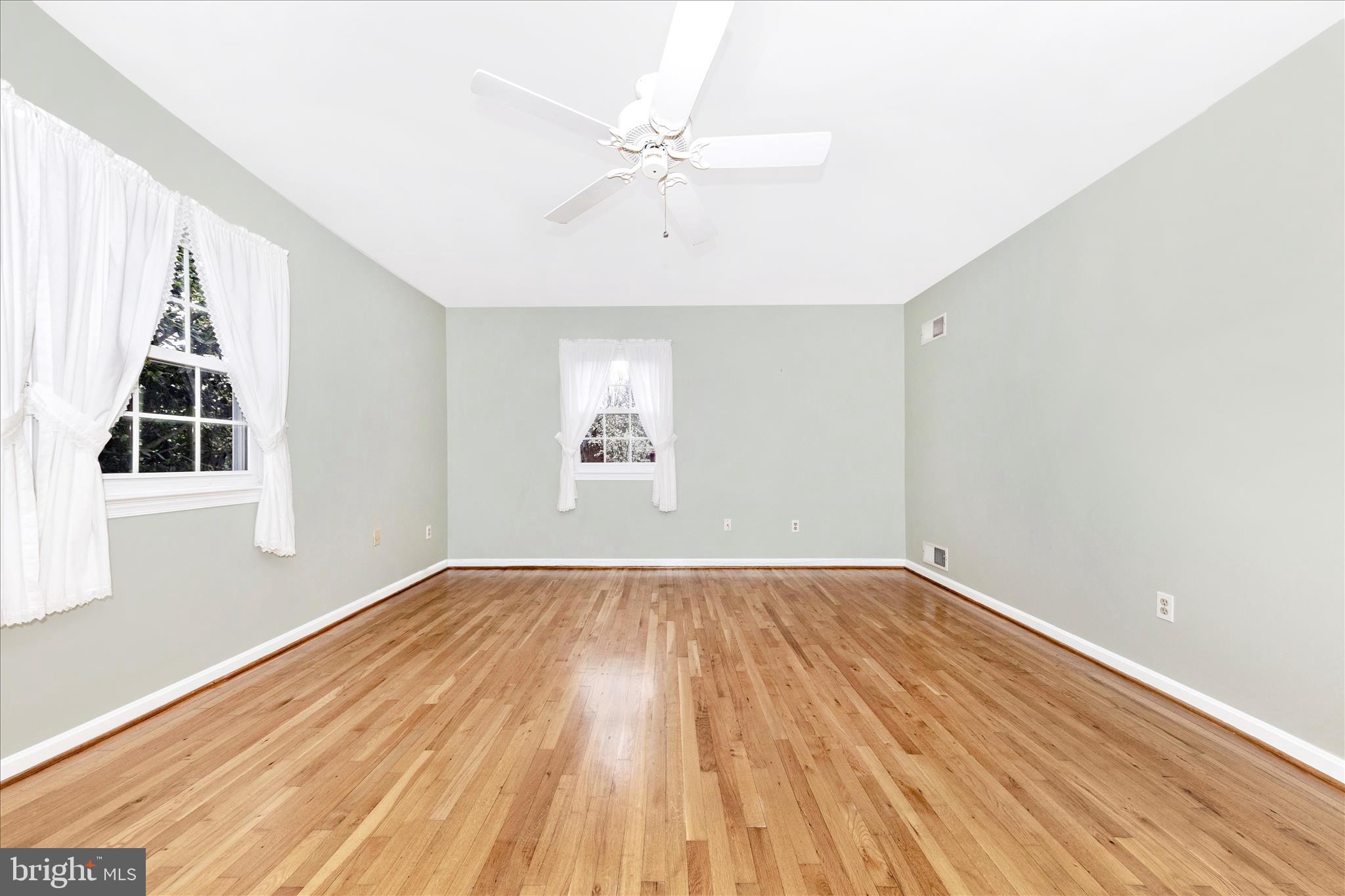 WEST RIDING - Residential