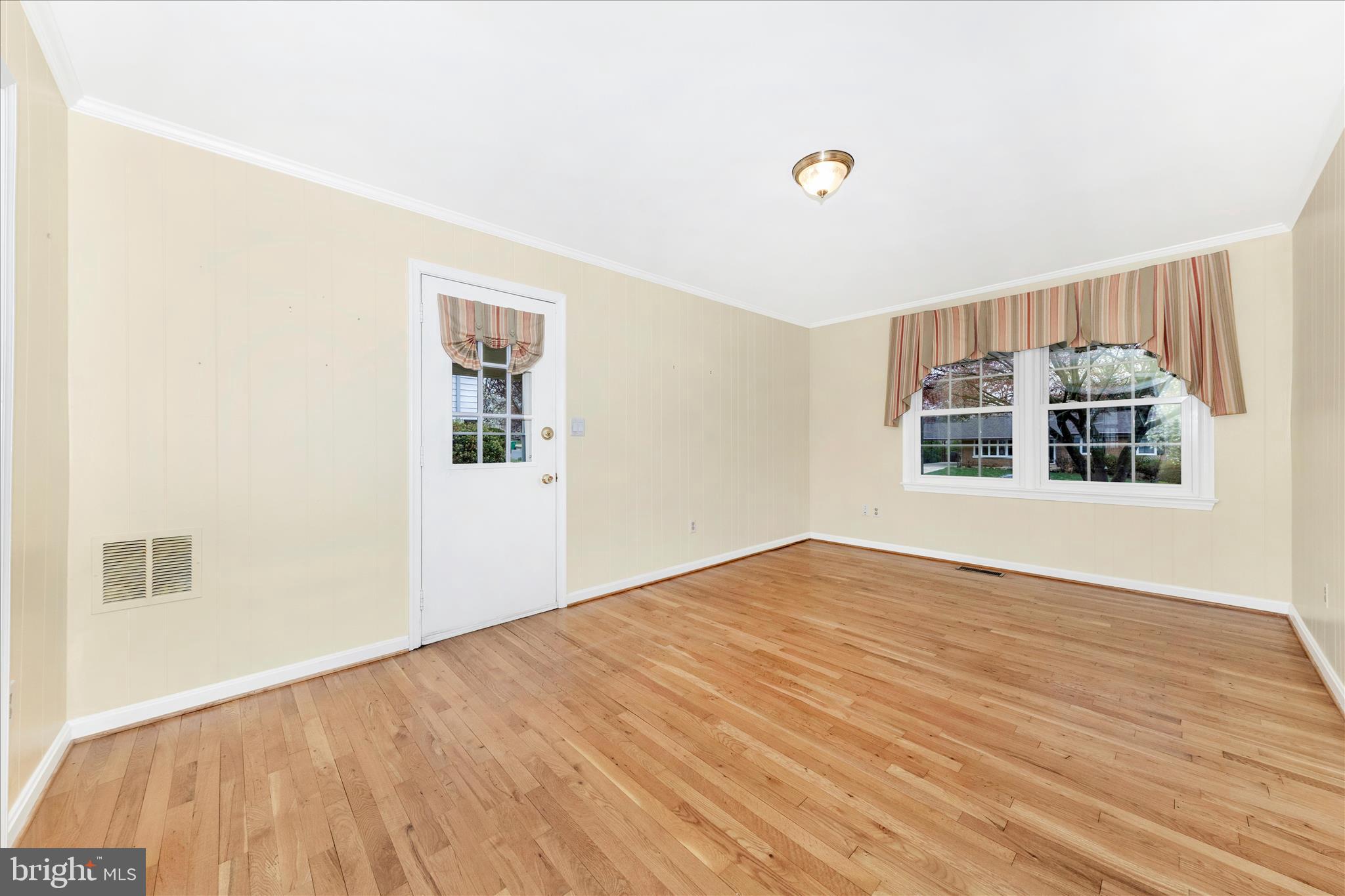 WEST RIDING - Residential