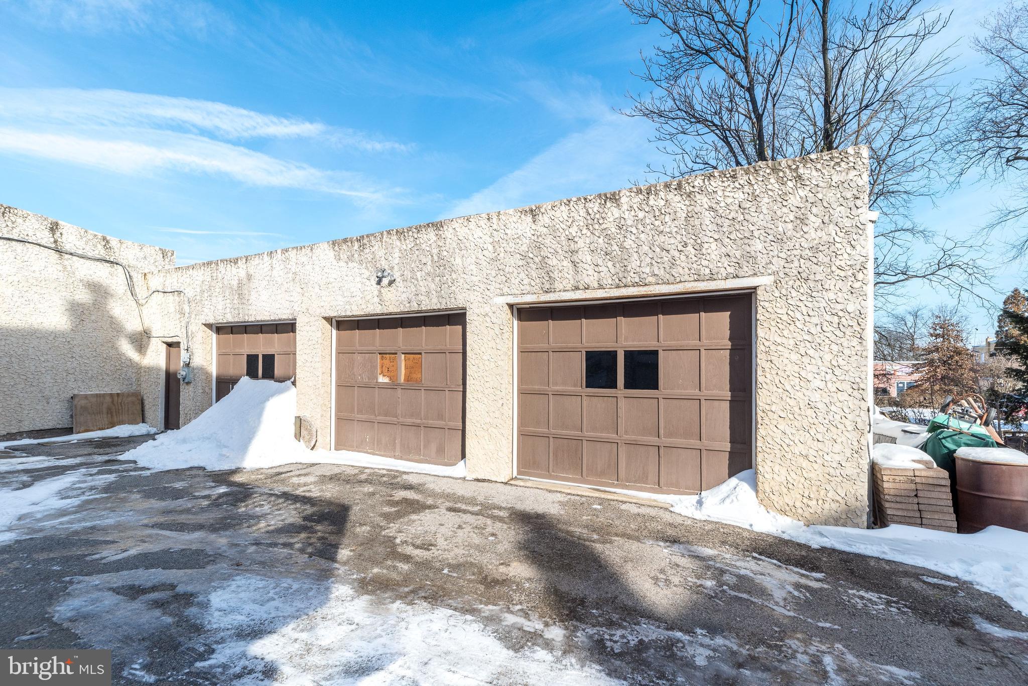 WILLOW GROVE - Commercial Sale