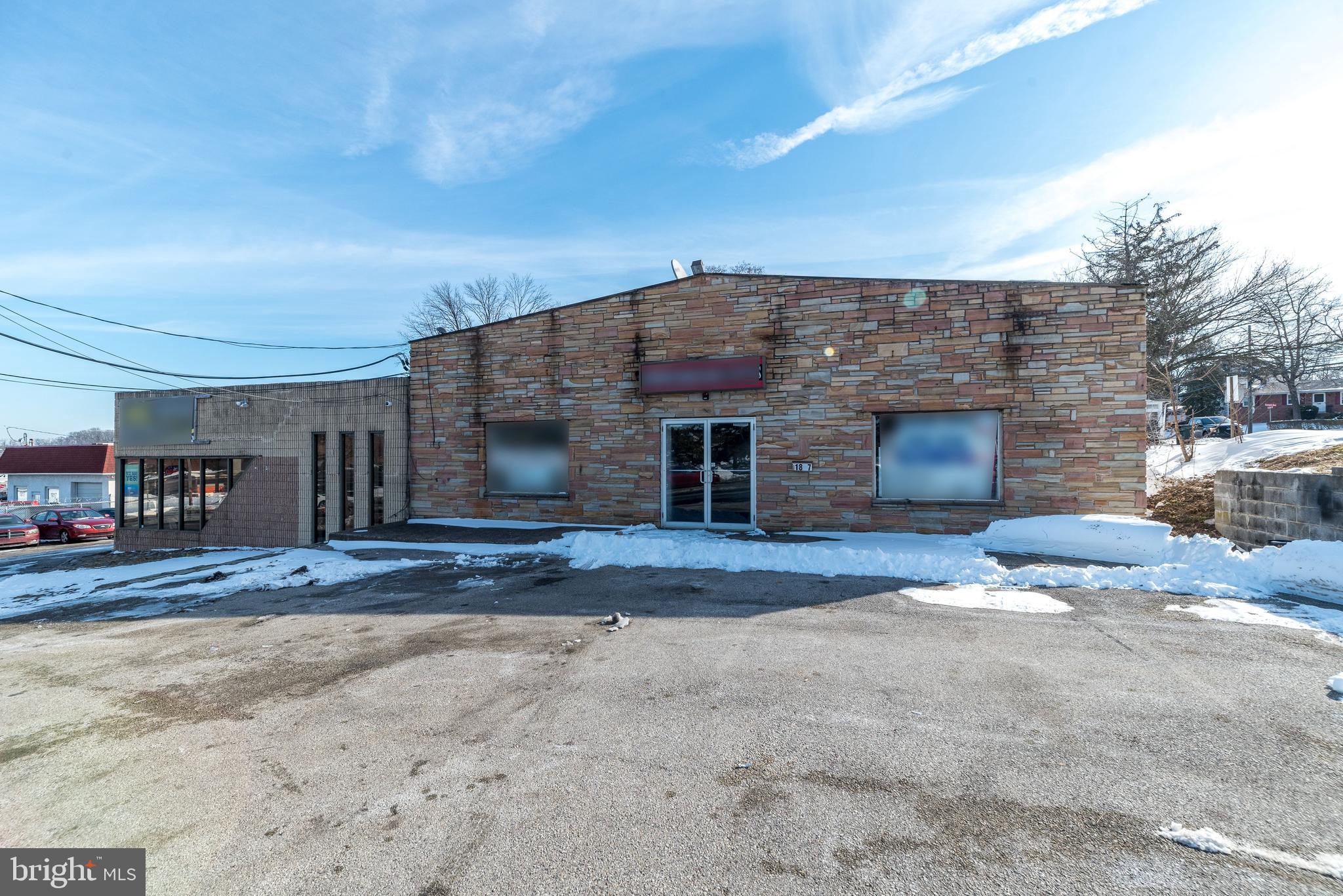WILLOW GROVE - Commercial Sale