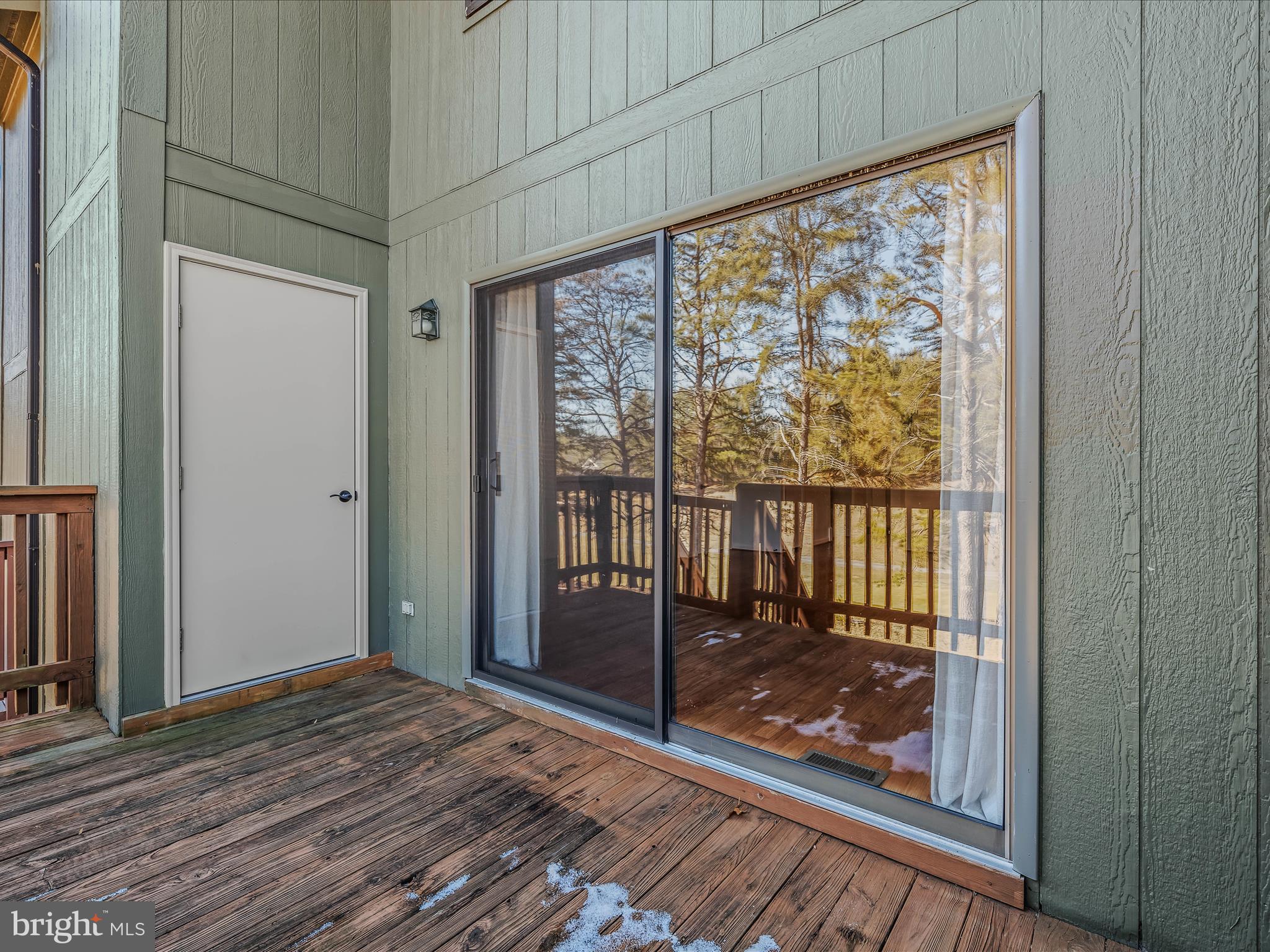 THE WOODS - Residential