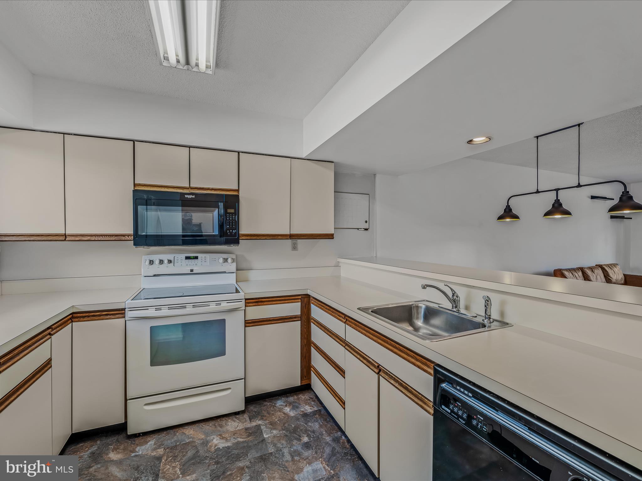 THE WOODS - Residential