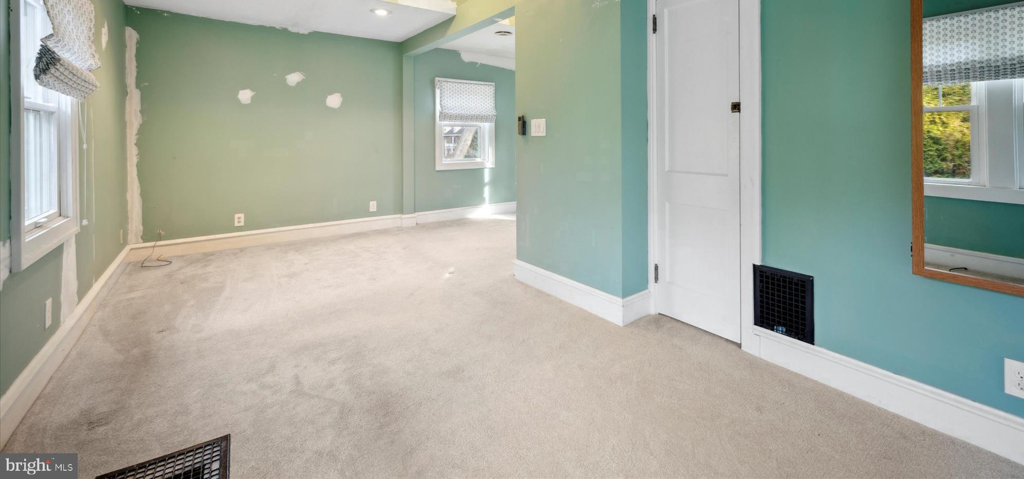 FLOURTOWN - Residential