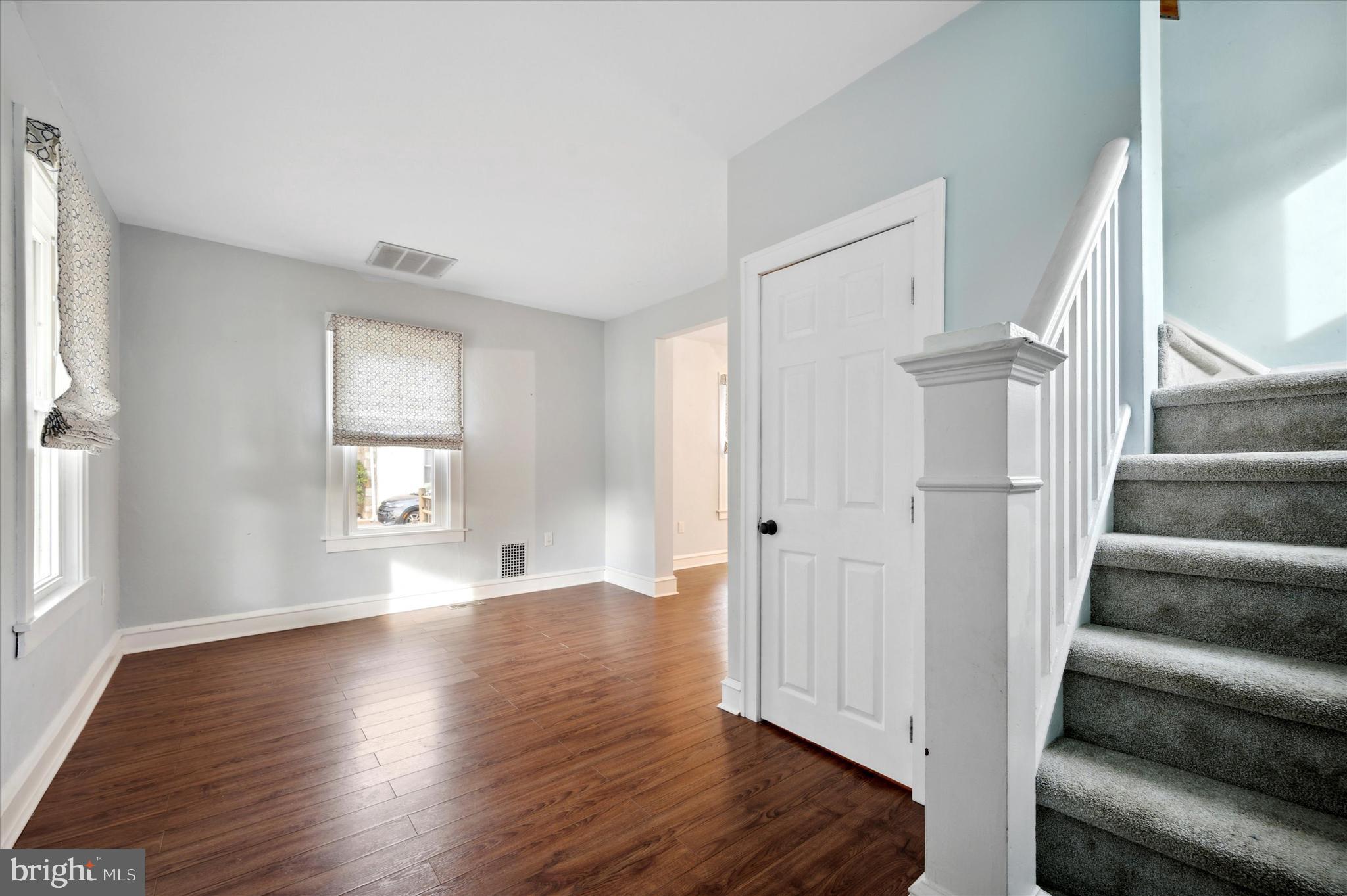 FLOURTOWN - Residential