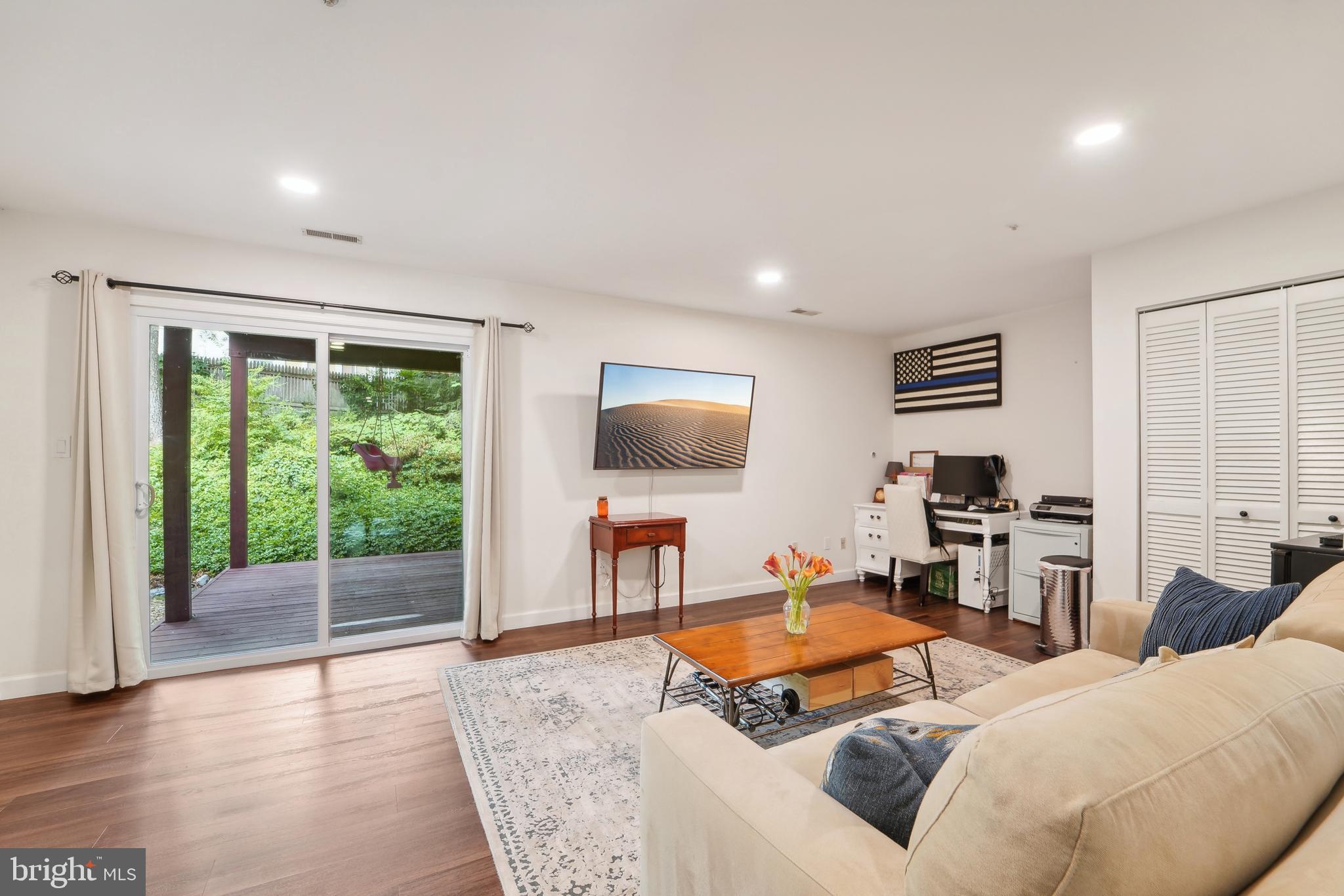 PINE VALLEY - Residential