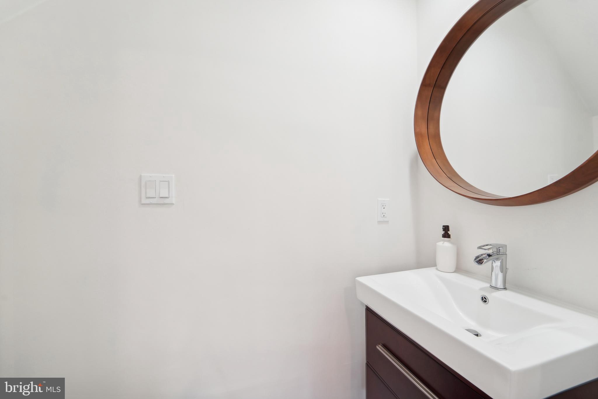 PINE VALLEY - Residential