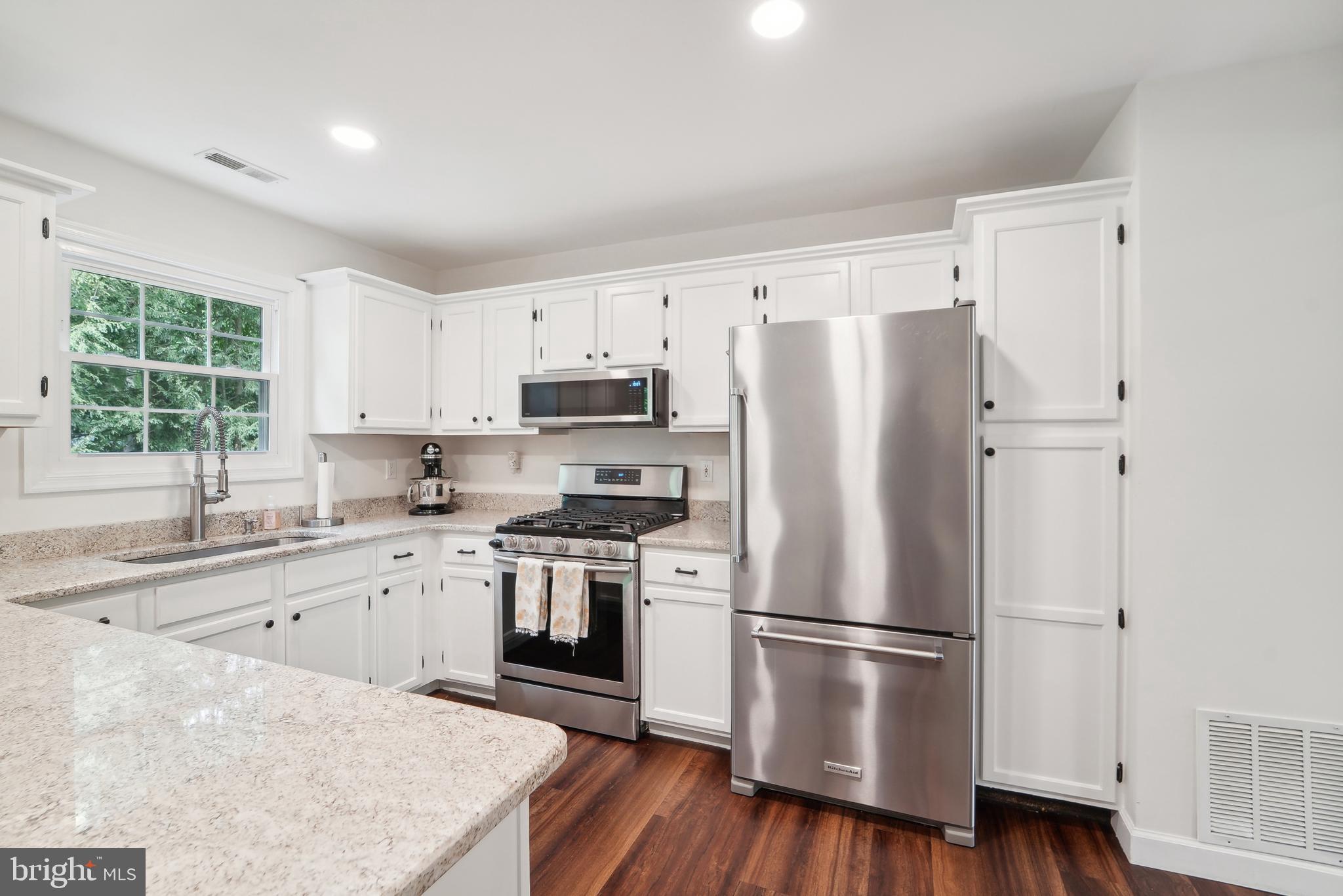 PINE VALLEY - Residential