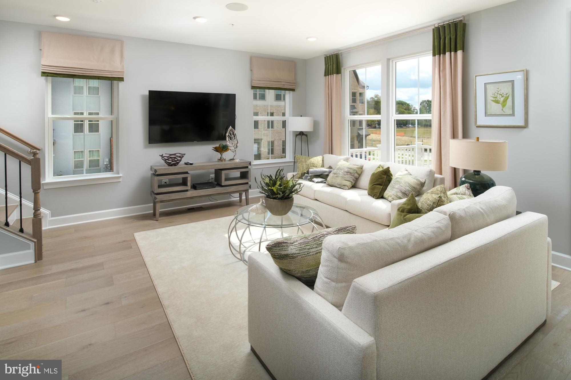 SUNSTONE PRESERVE - Residential