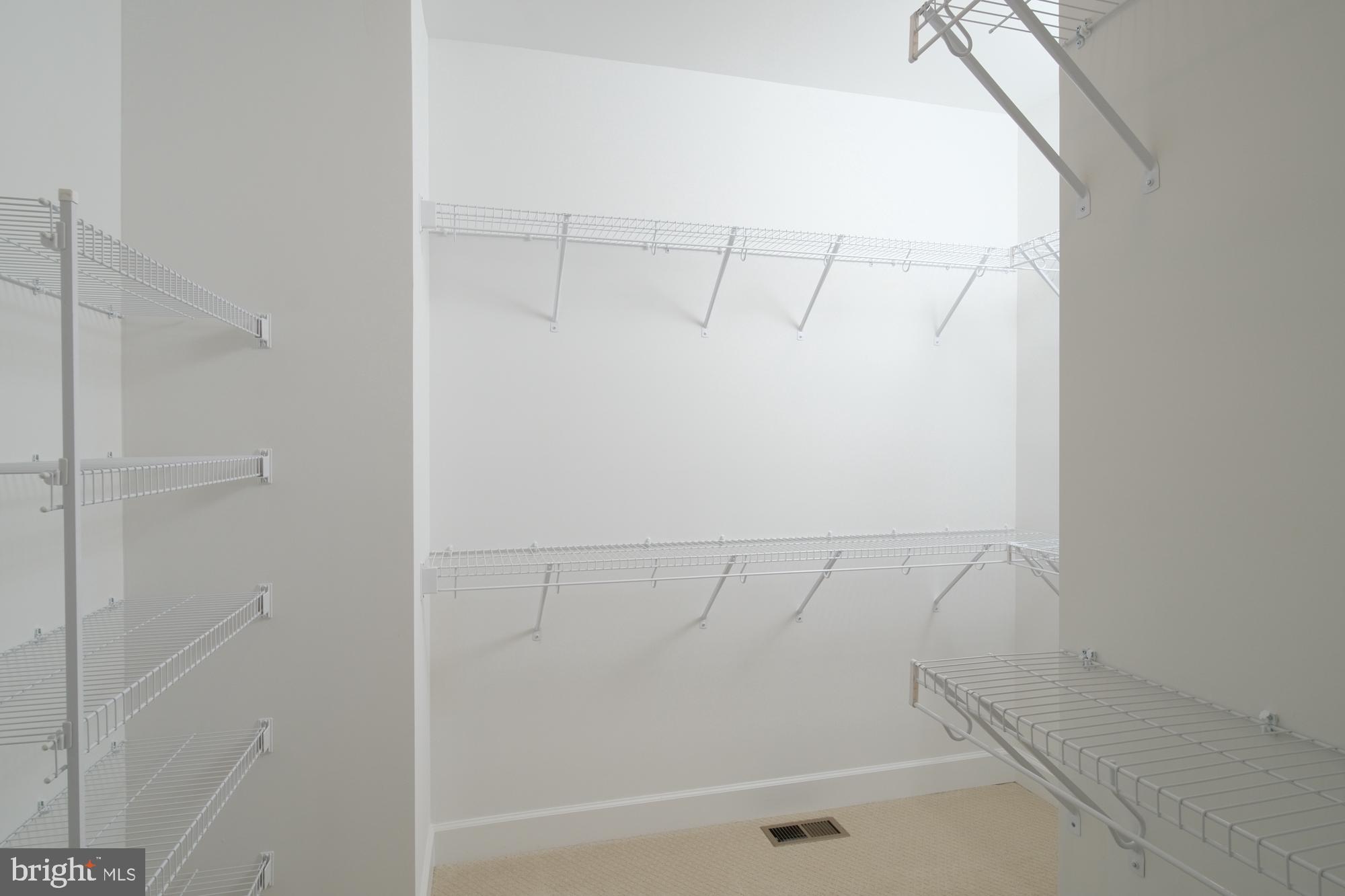 SUNSTONE PRESERVE - Residential