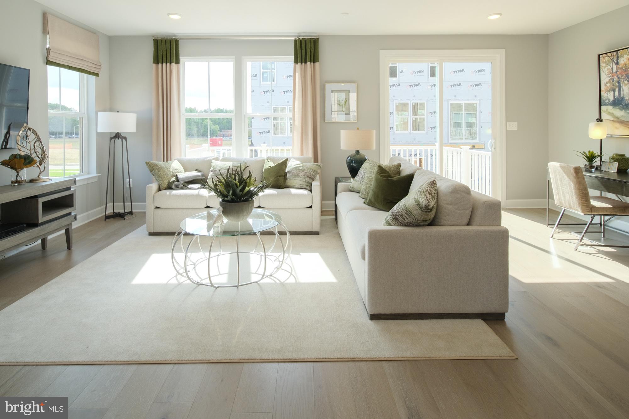 SUNSTONE PRESERVE - Residential