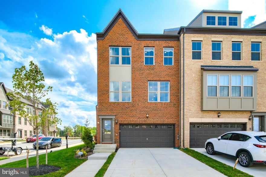 Welcome to the Everett end unit townhome! This beautiful home offers spacious living and modern amenities, making it the perfect choice for those seeking comfort and convenience. Let us take you through all the amazing features that this home has to offer. As you step inside, you will be greeted by a lower level recreation room with a full bath, perfect for hosting game nights or movie marathons. The main level boasts a dining area, gourmet kitchen, family room, and a deck - ideal for entertaining friends and family or simply unwinding after a long day. Upstairs on the upper level, you will find your very own private oasis in the form of a primary bedroom with an ensuite bathroom. Two additional bedrooms with a hall bath provide plenty of space for guests or potential office space. Photos shown are from a similar home. Contact the Neighborhood Sales Manager to schedule your tour. Some of the options featured in this home include : End unit townhome, lower level rec room with full bath. *Photos are of a similar model home