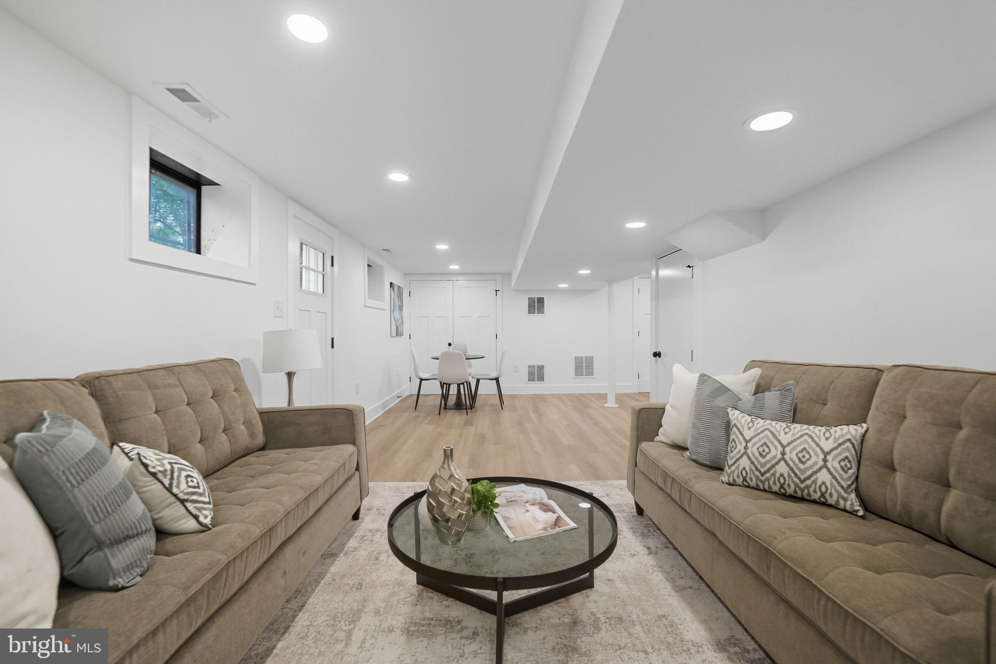 SEMINARY VALLEY - Residential