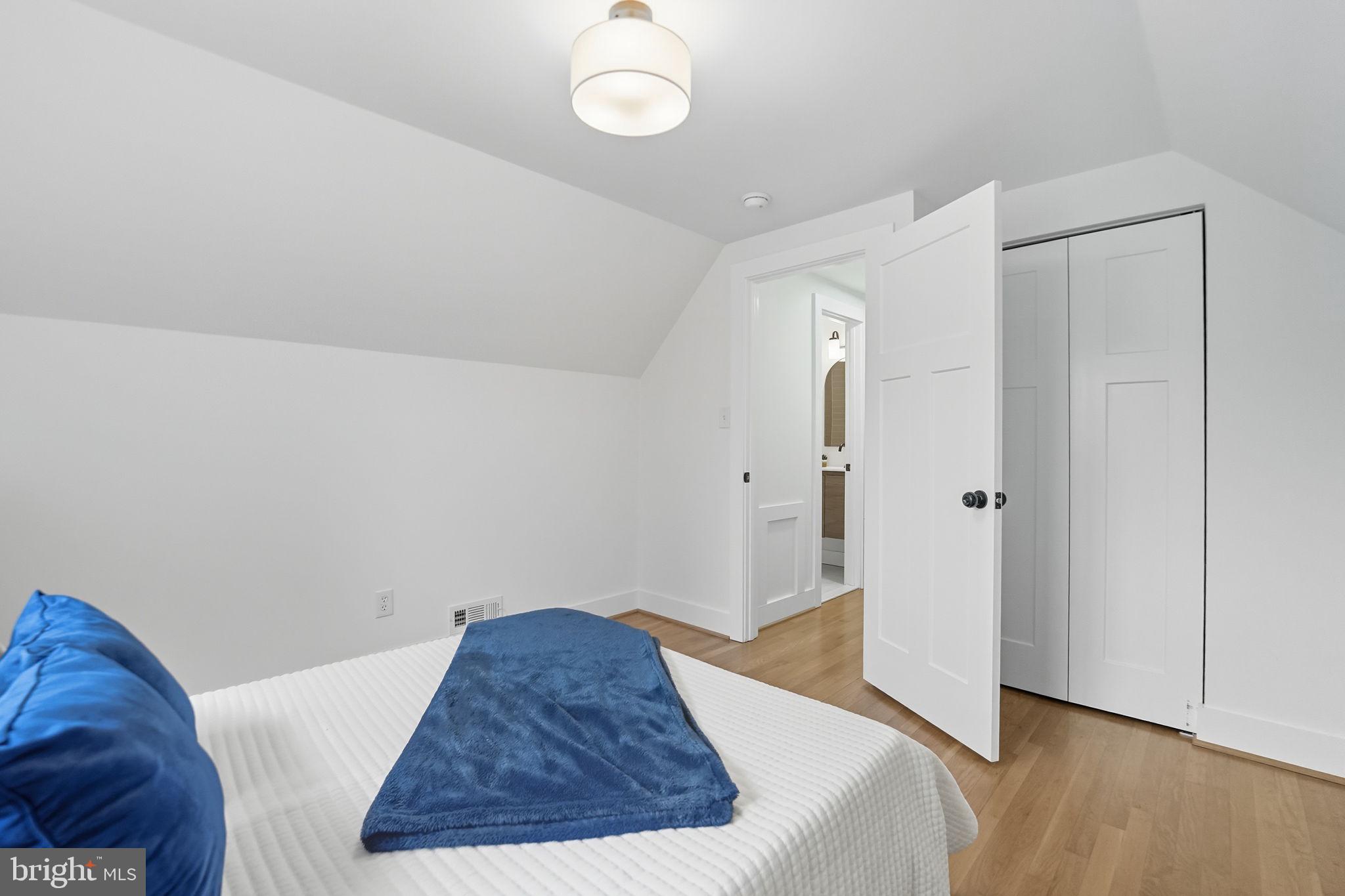 SEMINARY VALLEY - Residential