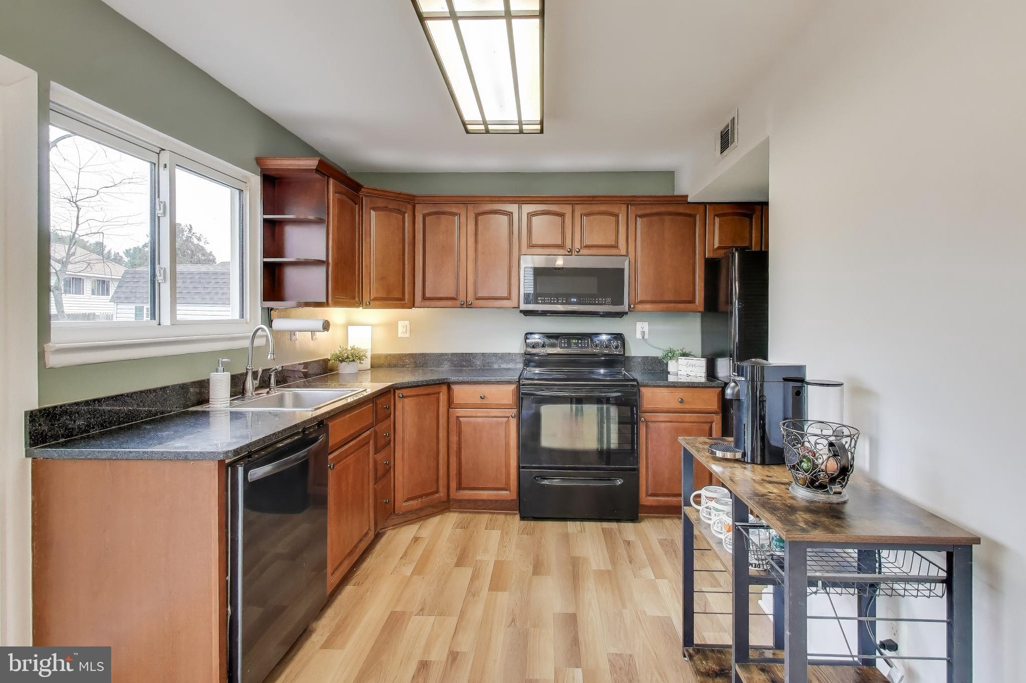 POINTER RIDGE - Residential