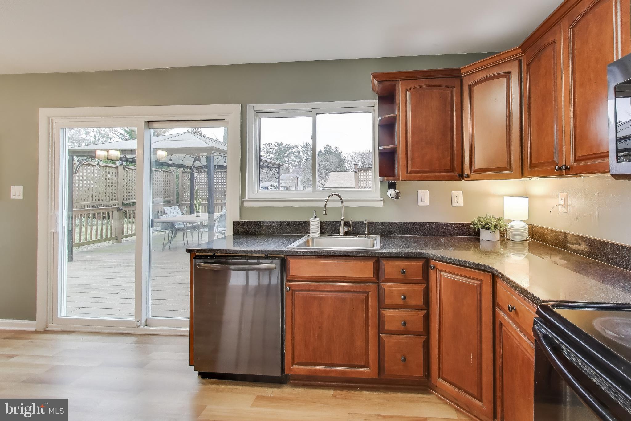 POINTER RIDGE - Residential