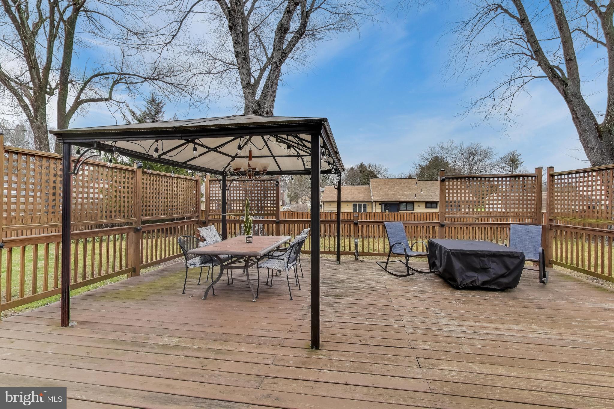 POINTER RIDGE - Residential