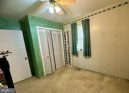 GRAY MANOR - Residential