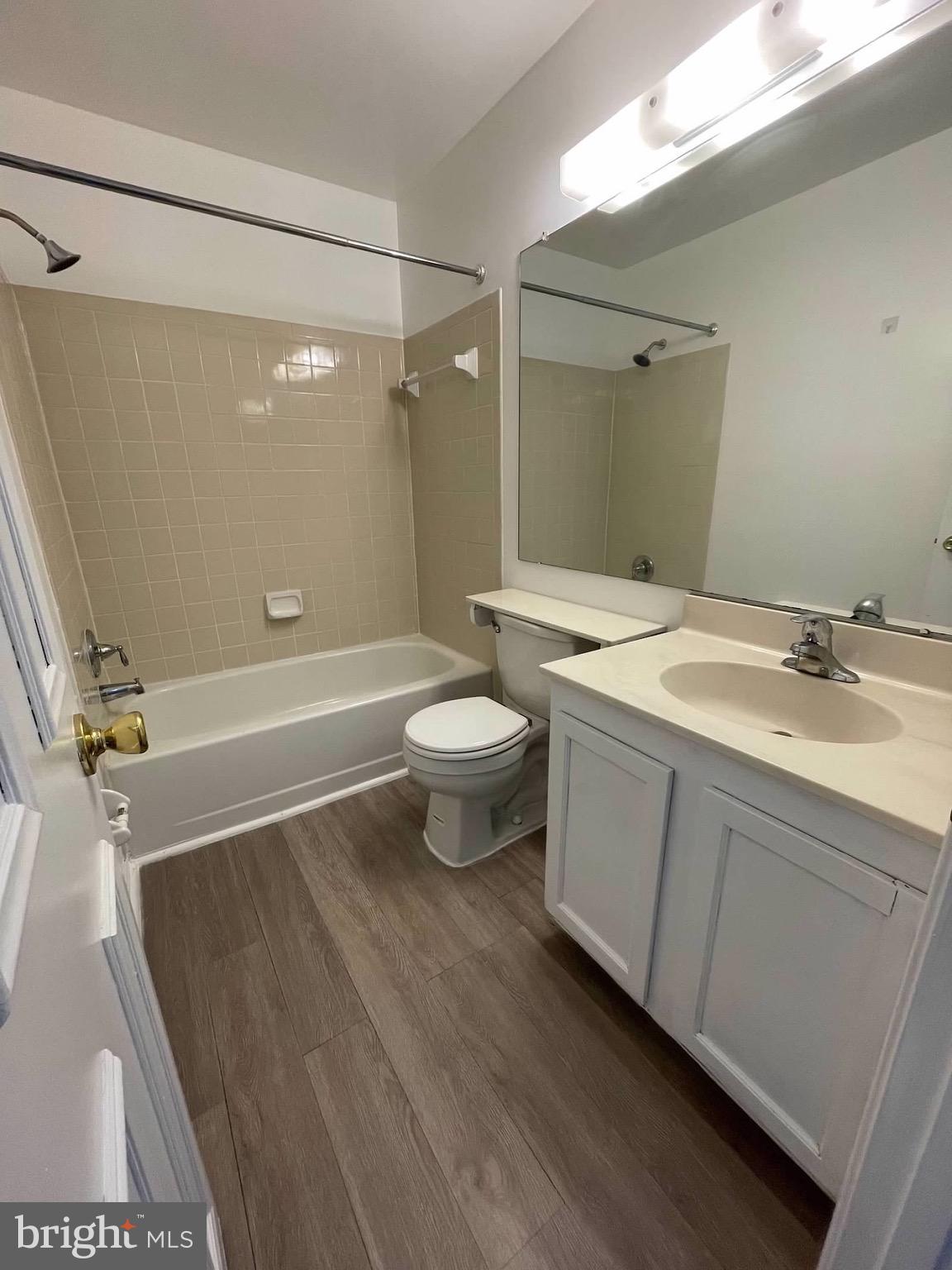 WATERS HOUSE - Residential Lease