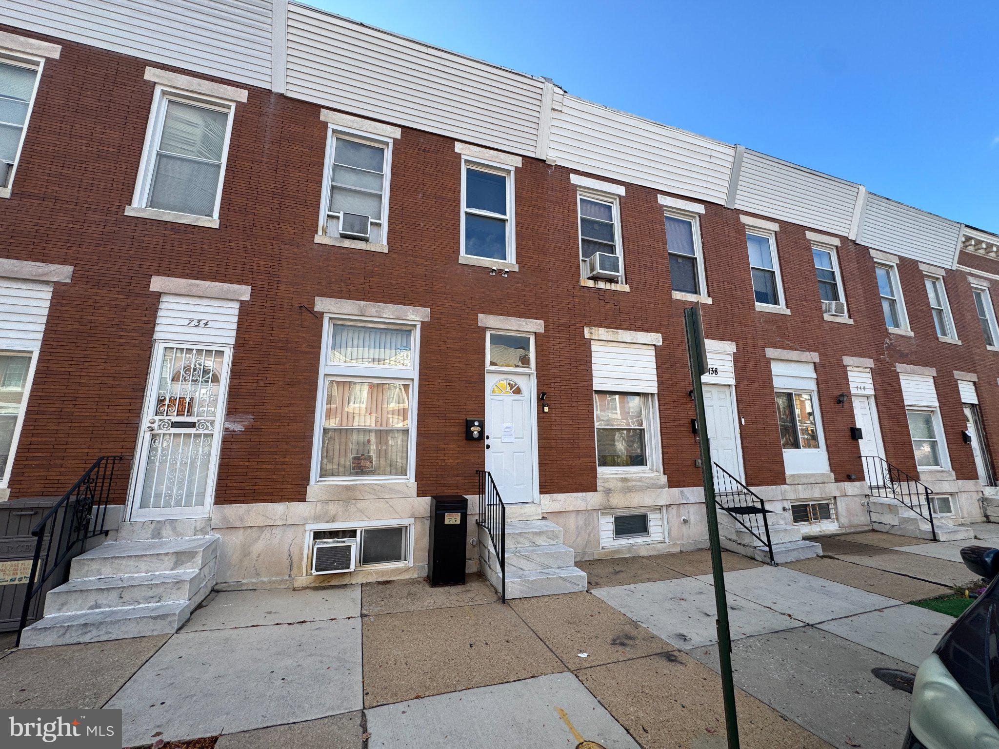 736 N LINWOOD AVENUE