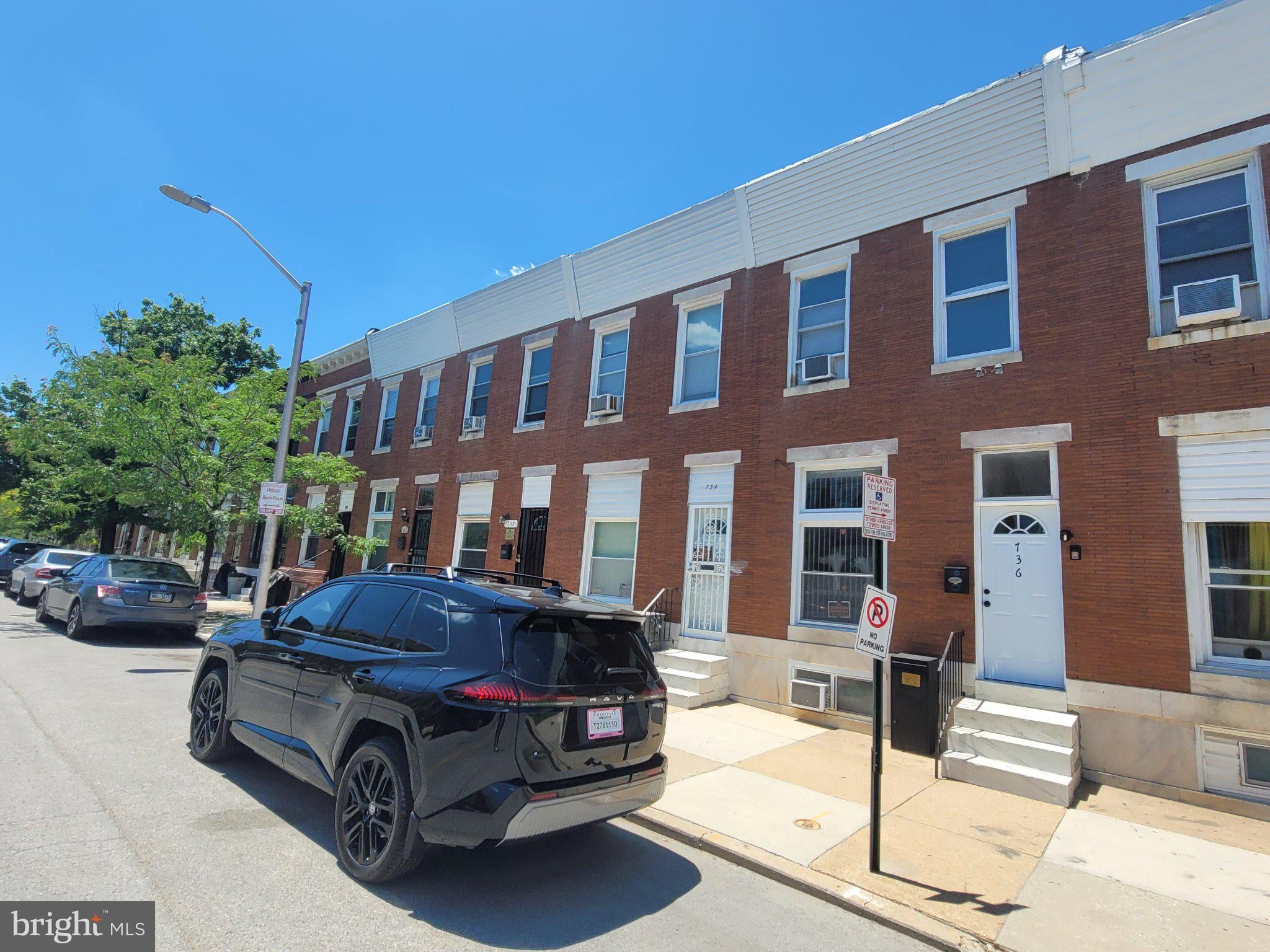 736 N LINWOOD AVENUE