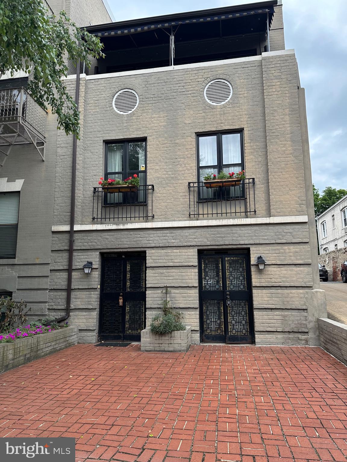 2101 N STREET NW T5