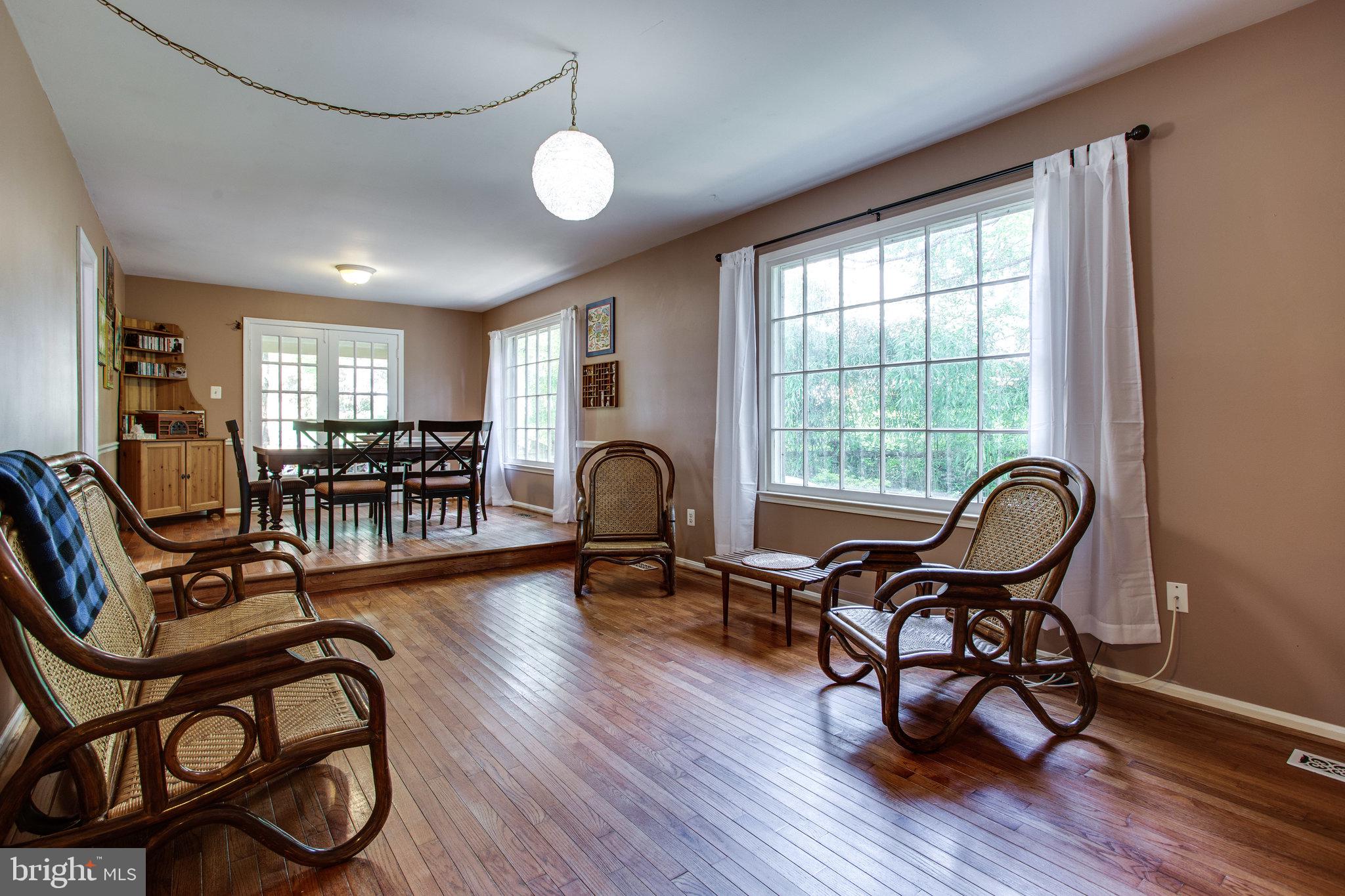 CINNAMON CREEK - Residential