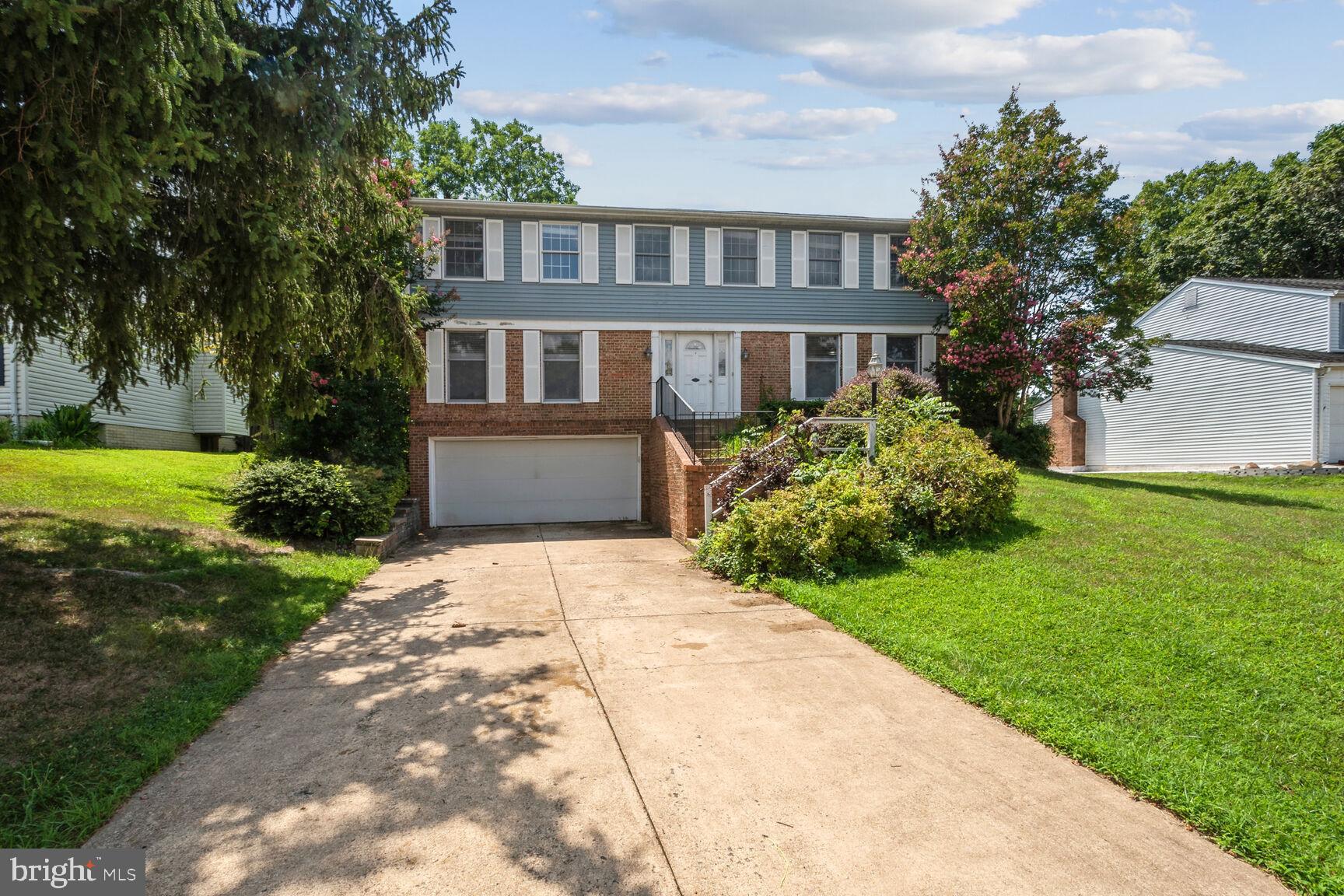 Now presenting this Detached 5BR/2.5BA Home with 1 Car Garage and Driveway Parking in Rarely Available and popular Kingstream neighborhood in Herndon, with all bedrooms on the upper level. Enjoy laminate floors throughout the main level, including in family room, living room and kitchen. Kitchen with Corian countertops, updated cabinets, stainless appliances and kitchen island. Family room resides off kitchen with wood burning fireplace that is for decorative purposes only and access to sliding glass door that leads to covered porch and back yard that is fully fenced. Basement is unfinished, which is ideal for storage. Close to Fairfax Parkway, Wiehle Avenue and Route 7 for commuting purposes.
