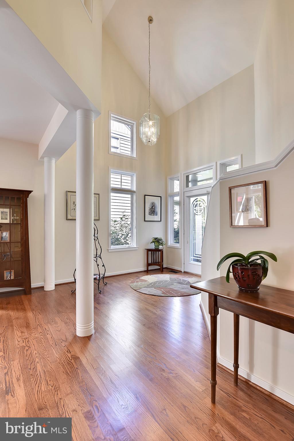 RESTON - Residential