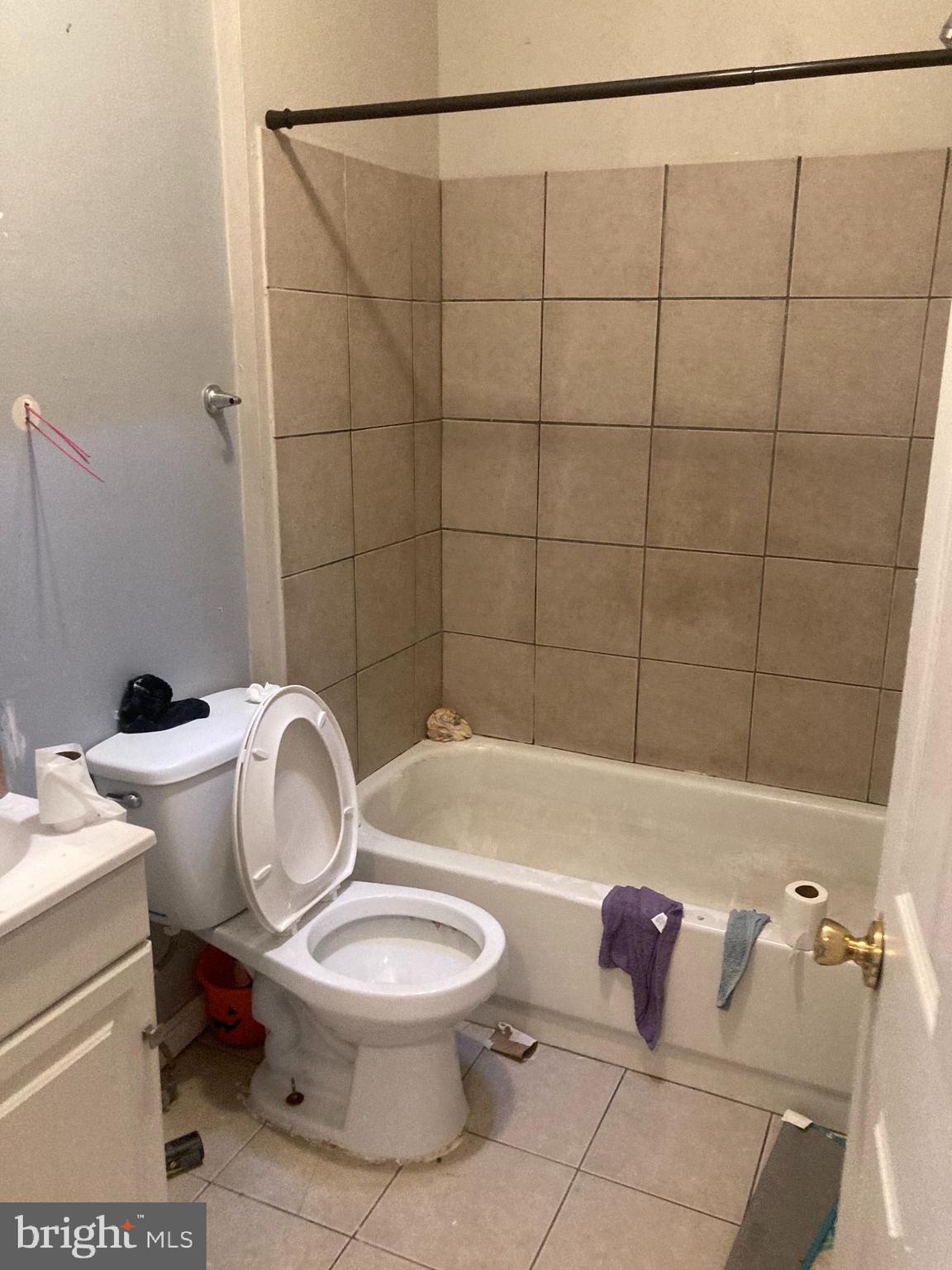 MAYFIELD - Residential