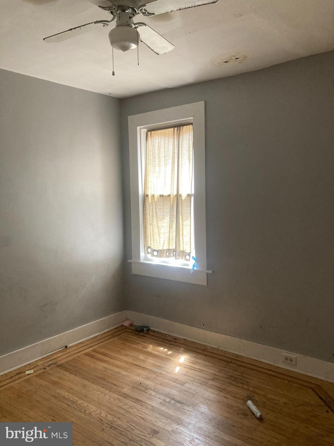 MAYFIELD - Residential