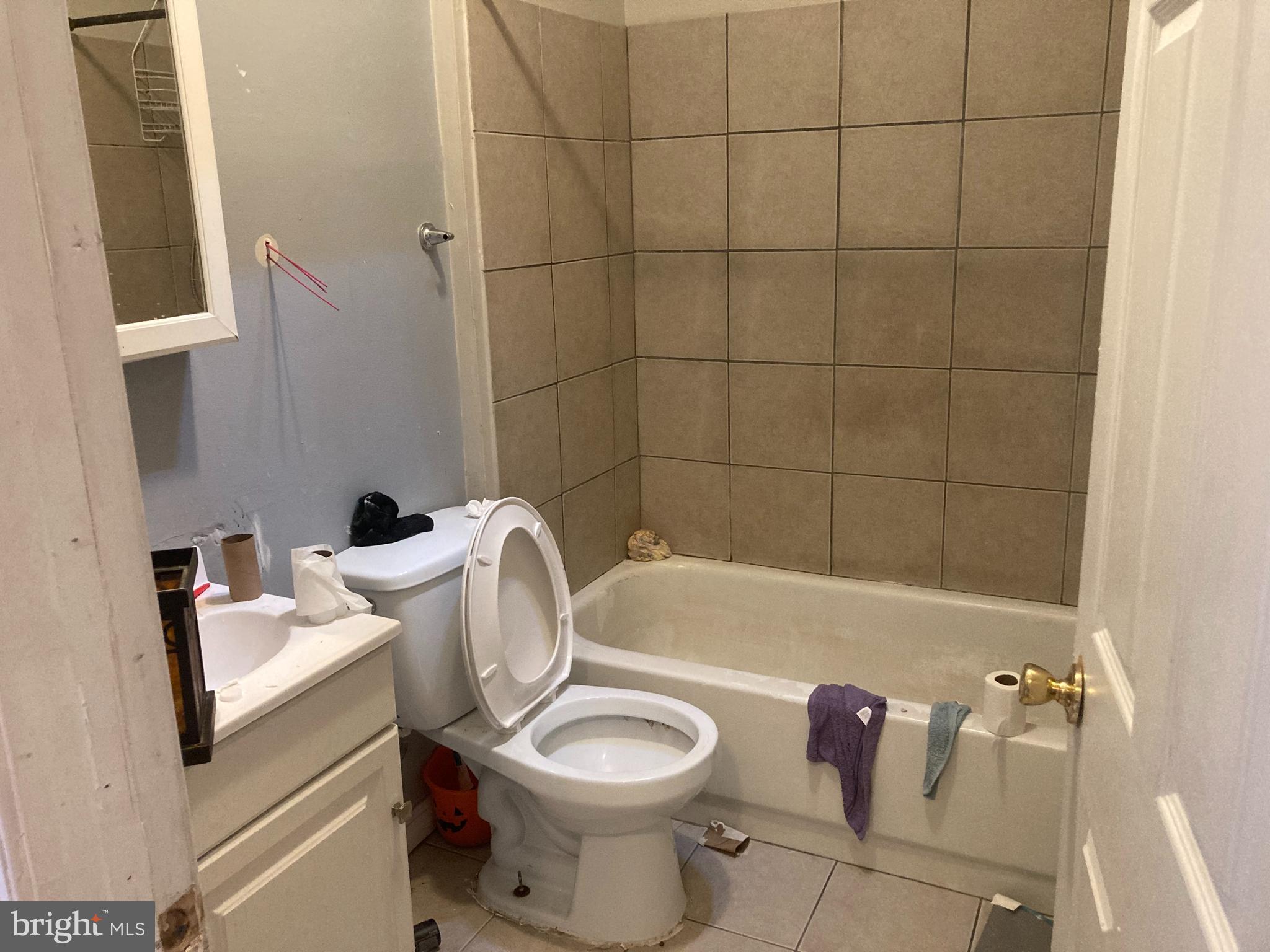 MAYFIELD - Residential