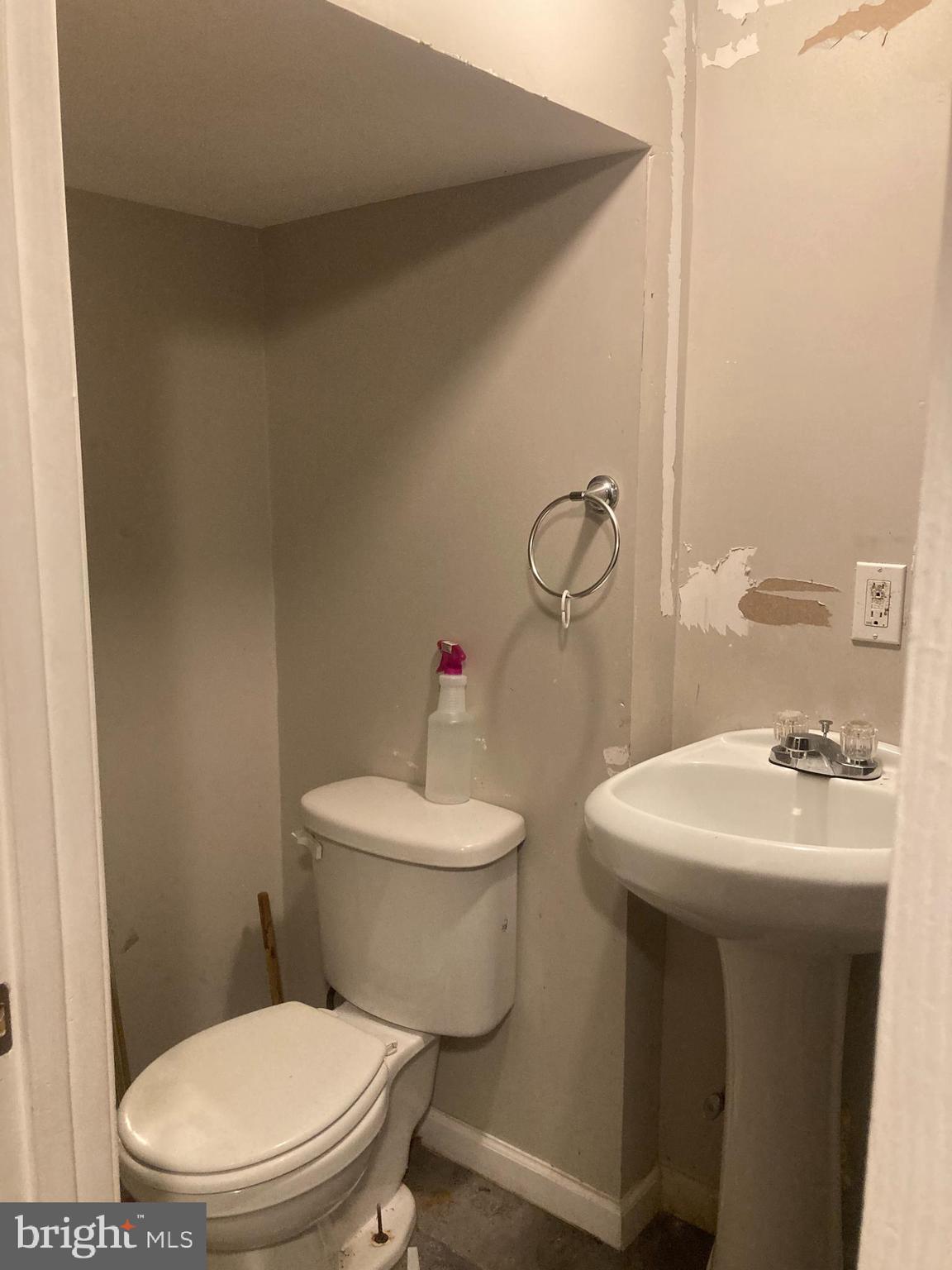 MAYFIELD - Residential