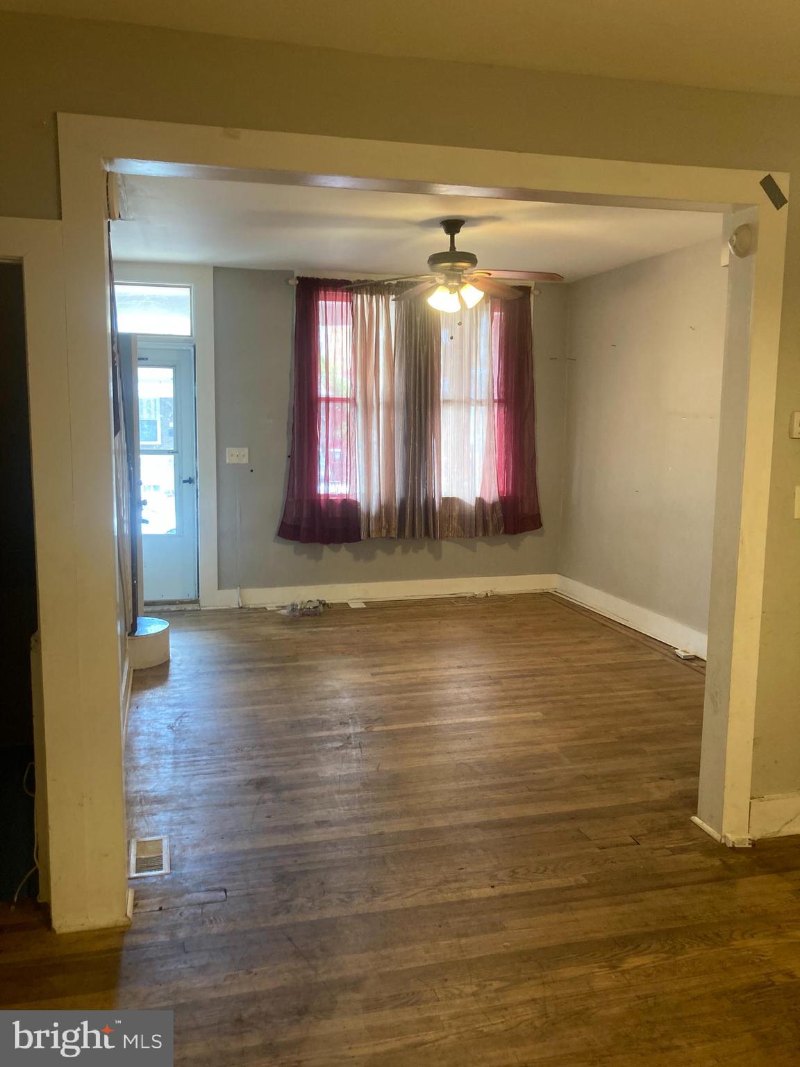 MAYFIELD - Residential