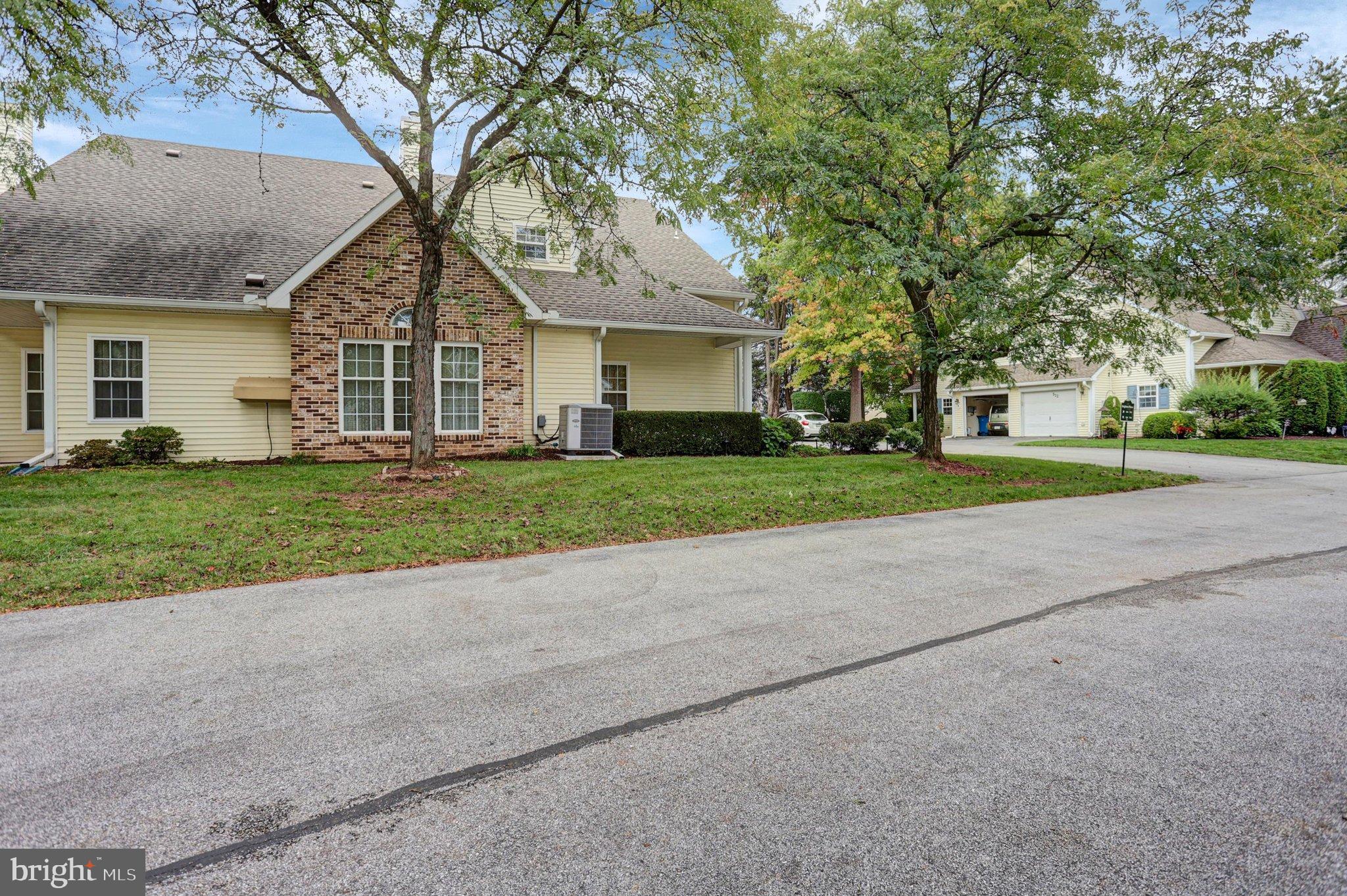 534 BRIGHTON PLACE