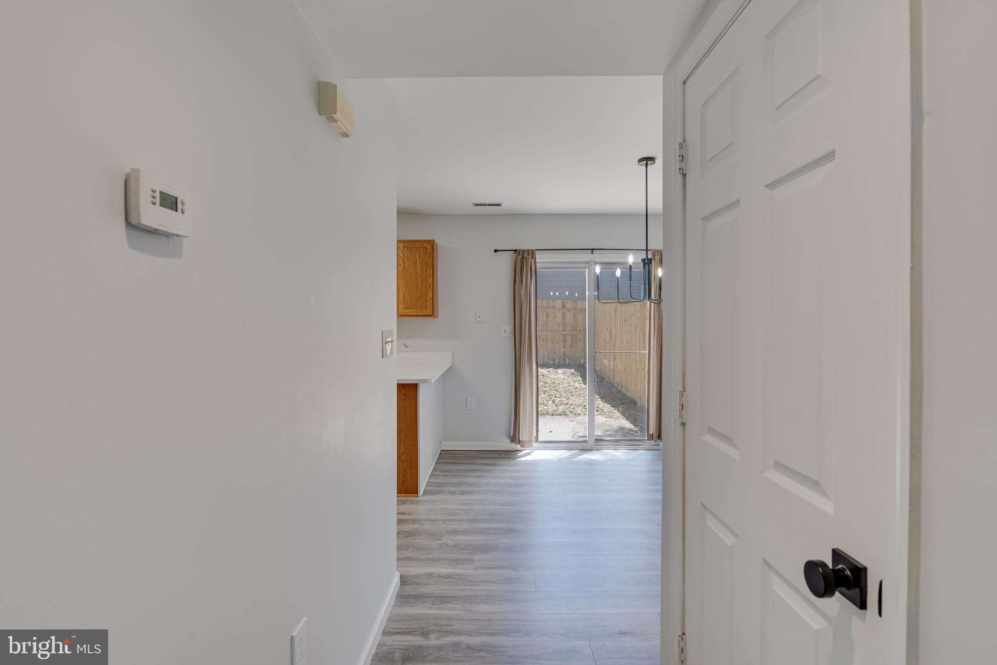 GEORGETOWN SQUARE - Residential